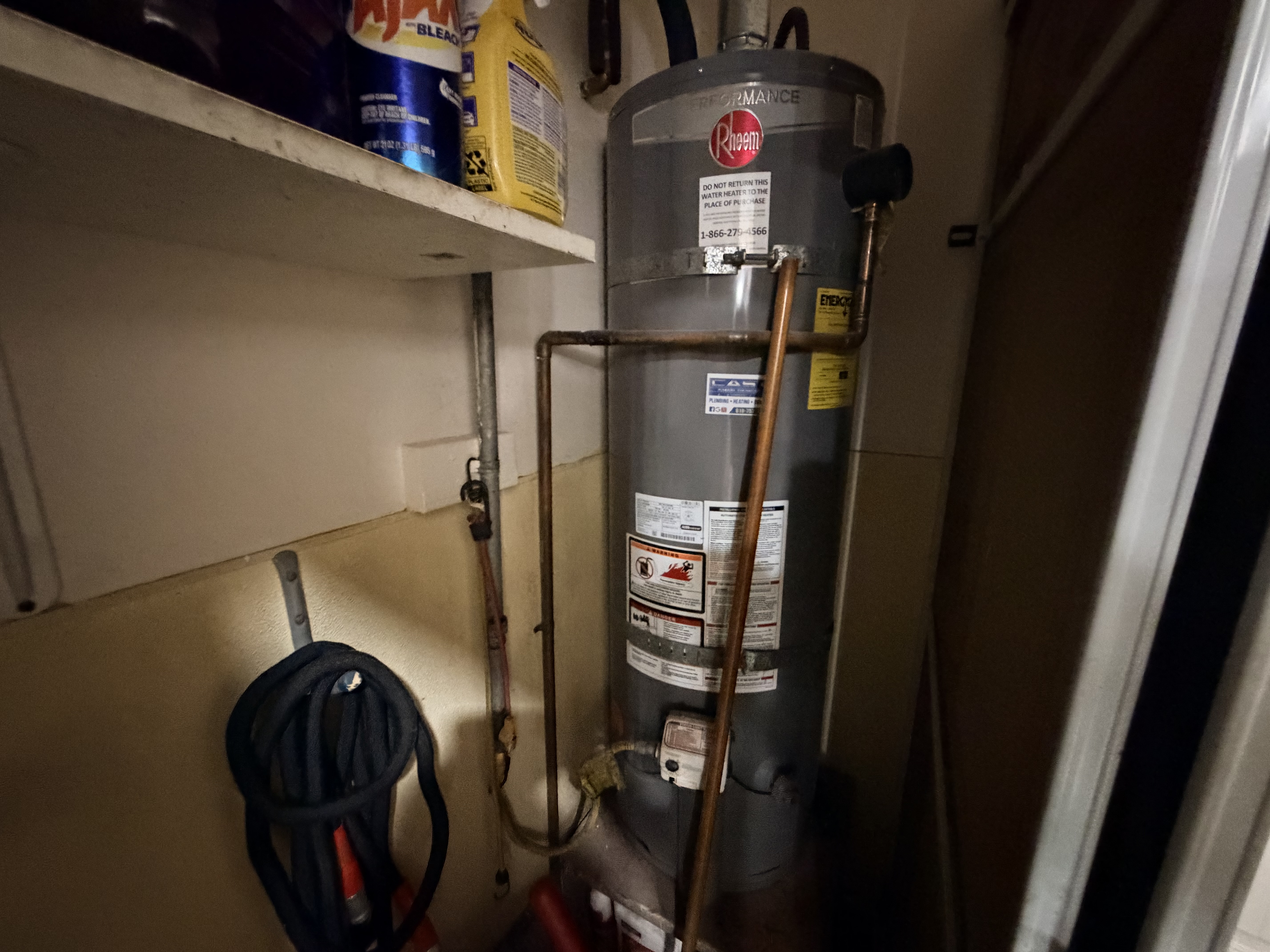 Brand-new turnkey healthy food restaurant in prime Mission Beach with high year-round foot traffic. Built for Acai bowls, smoothies, and healthy fast-casual concept. All equipment and refrigerators are brand new. Never opened and ready for immediate launch. Excellent opportunity for owner-operator or investor.  Serious inquiries only. - Thumbnail 5