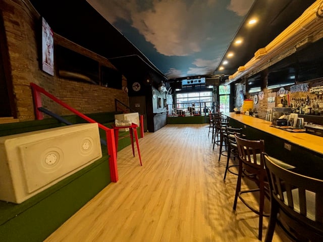 Bar Lounge for Lease in Lake View East, Chicago, IL ,  1,670 SF - Thumbnail 4
