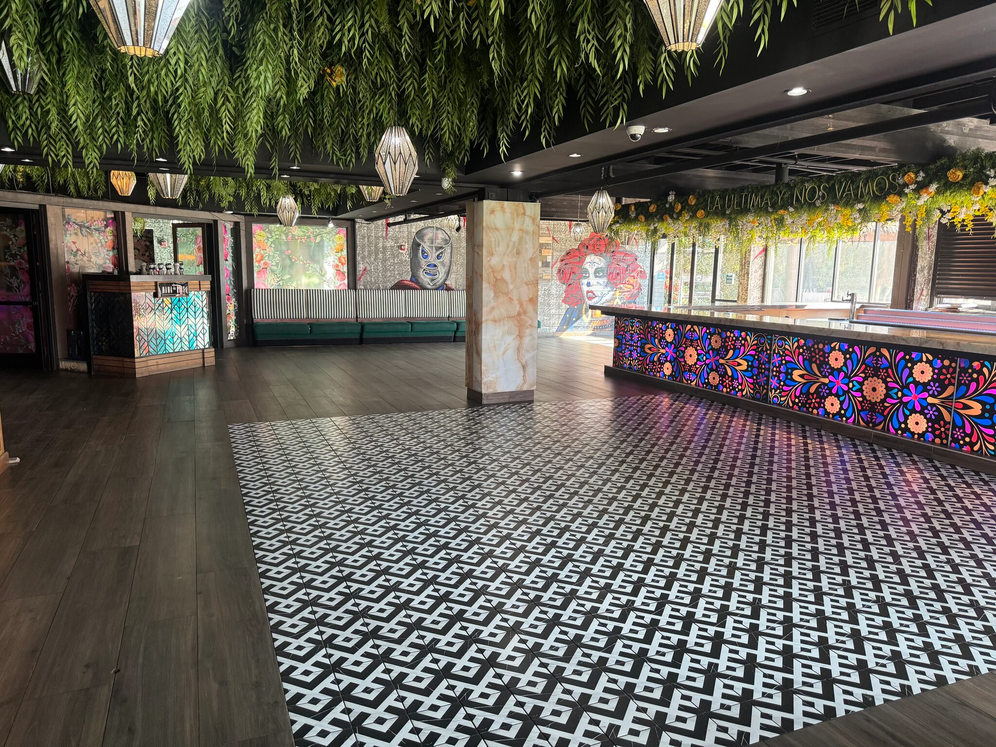 Full Restaurant for Lease in Scottsdale AZ - Thumbnail 3