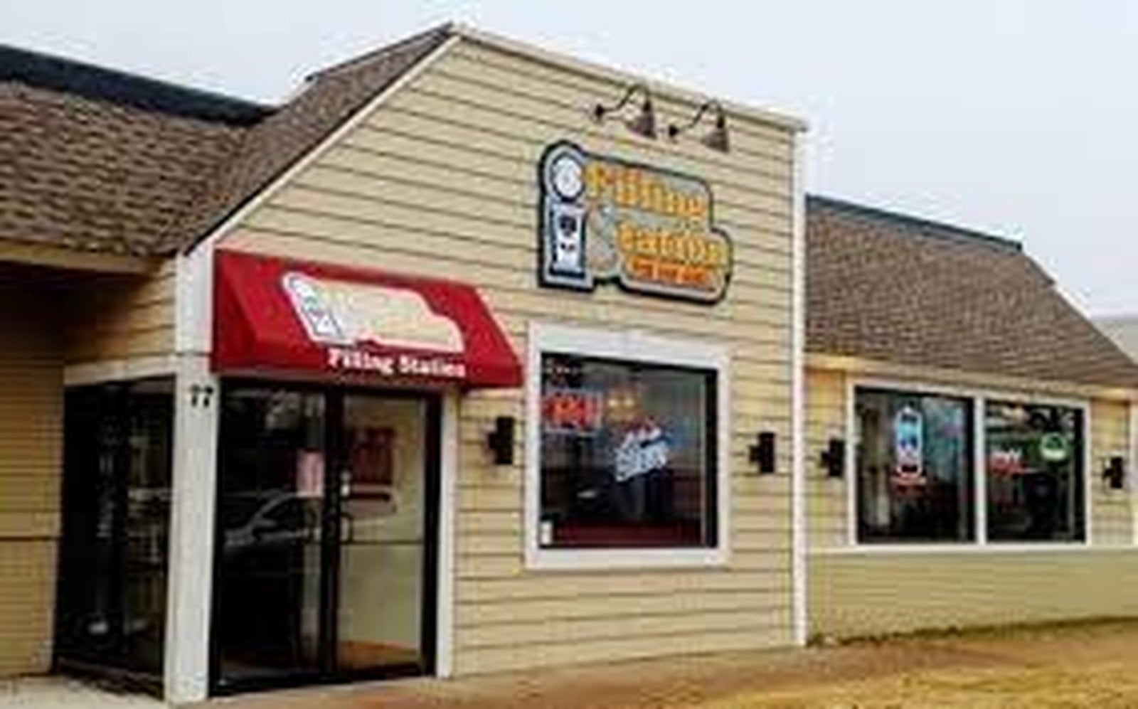 Full Restaurant for Sale in Webster, MA