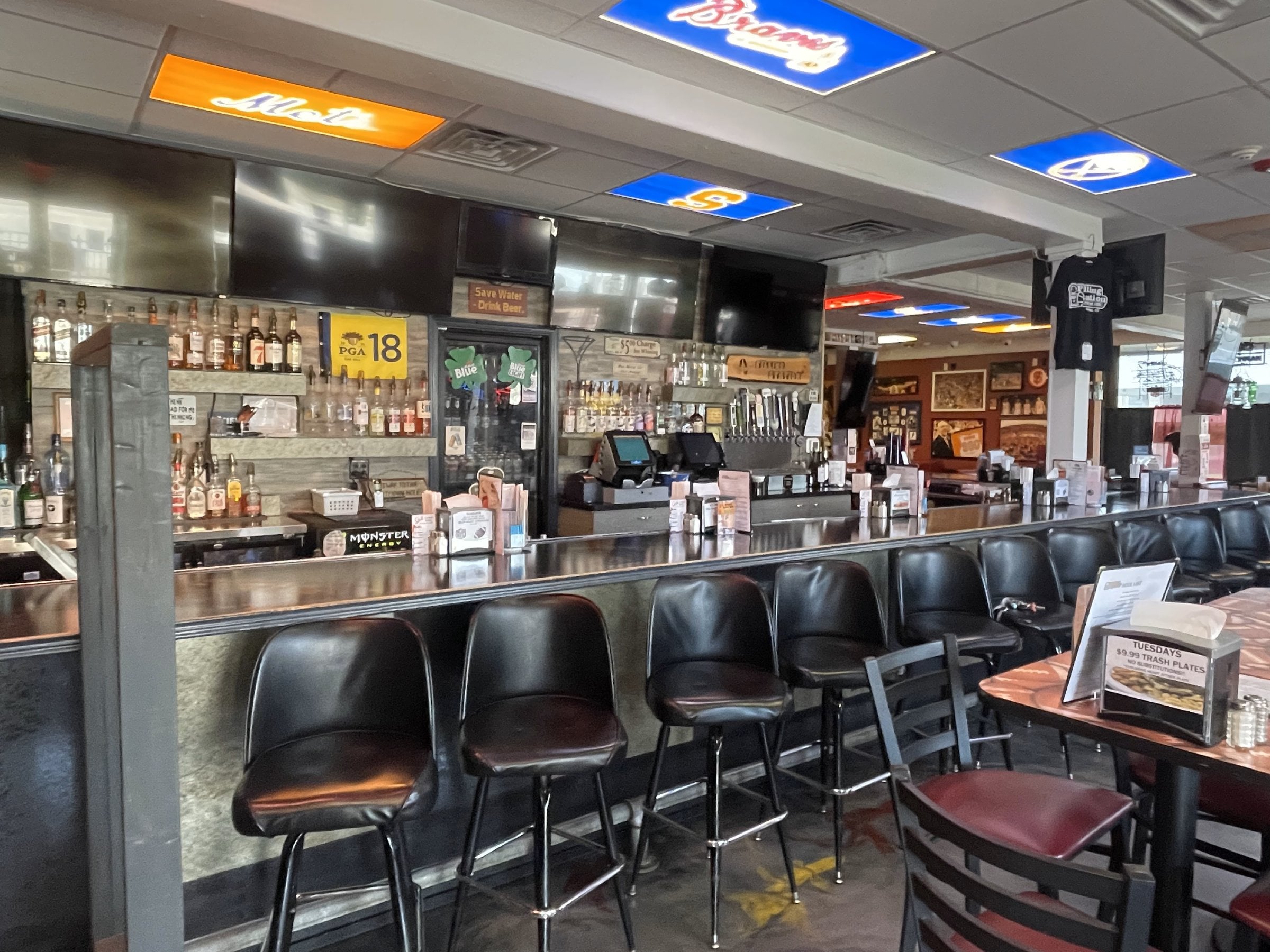 Full Restaurant for Sale in Webster, Webster, MA, 3,698 SF - Thumbnail 3