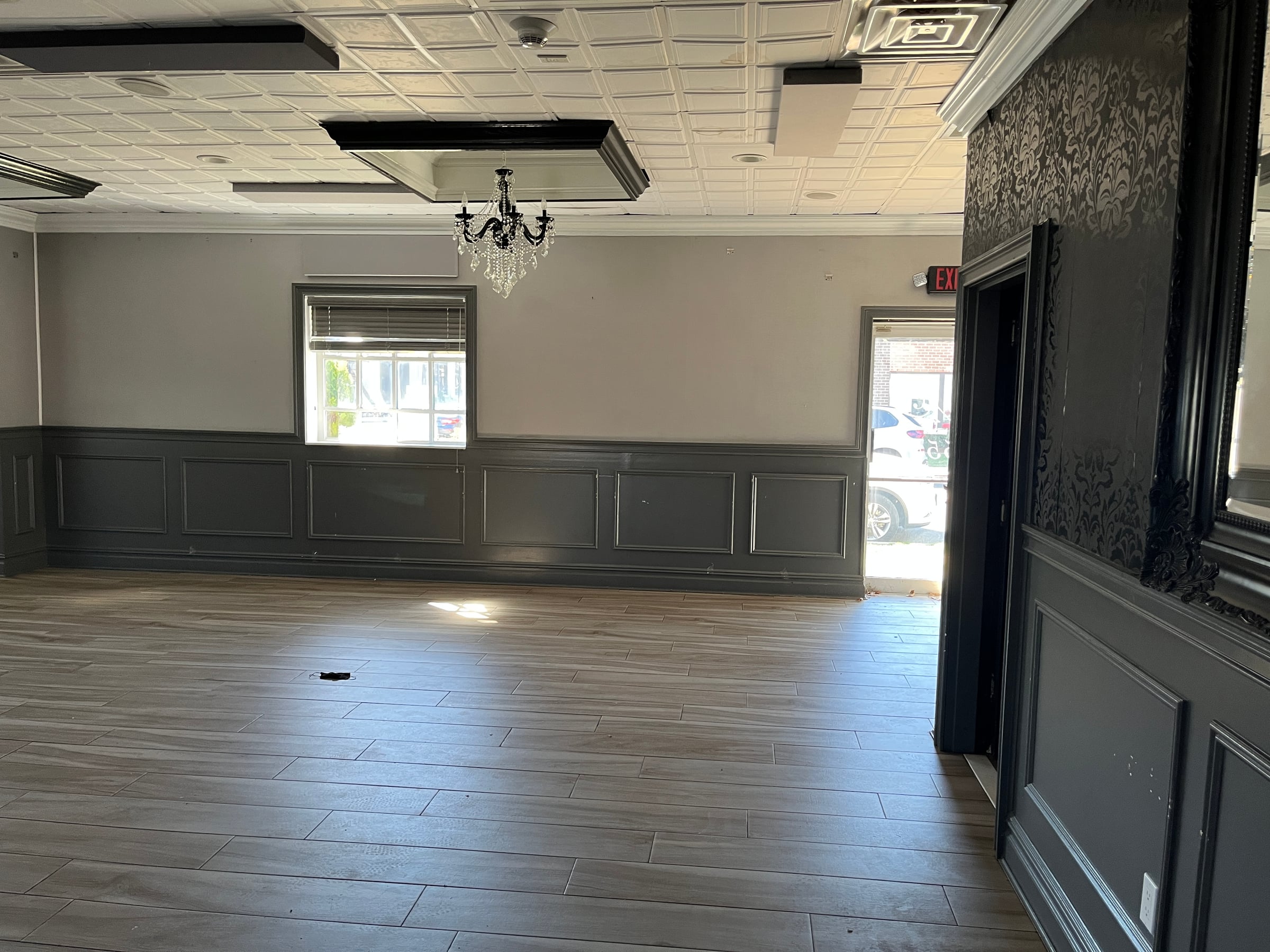 Full Restaurant for Lease in Massapequa, NY – 2,504 SF - Thumbnail 5