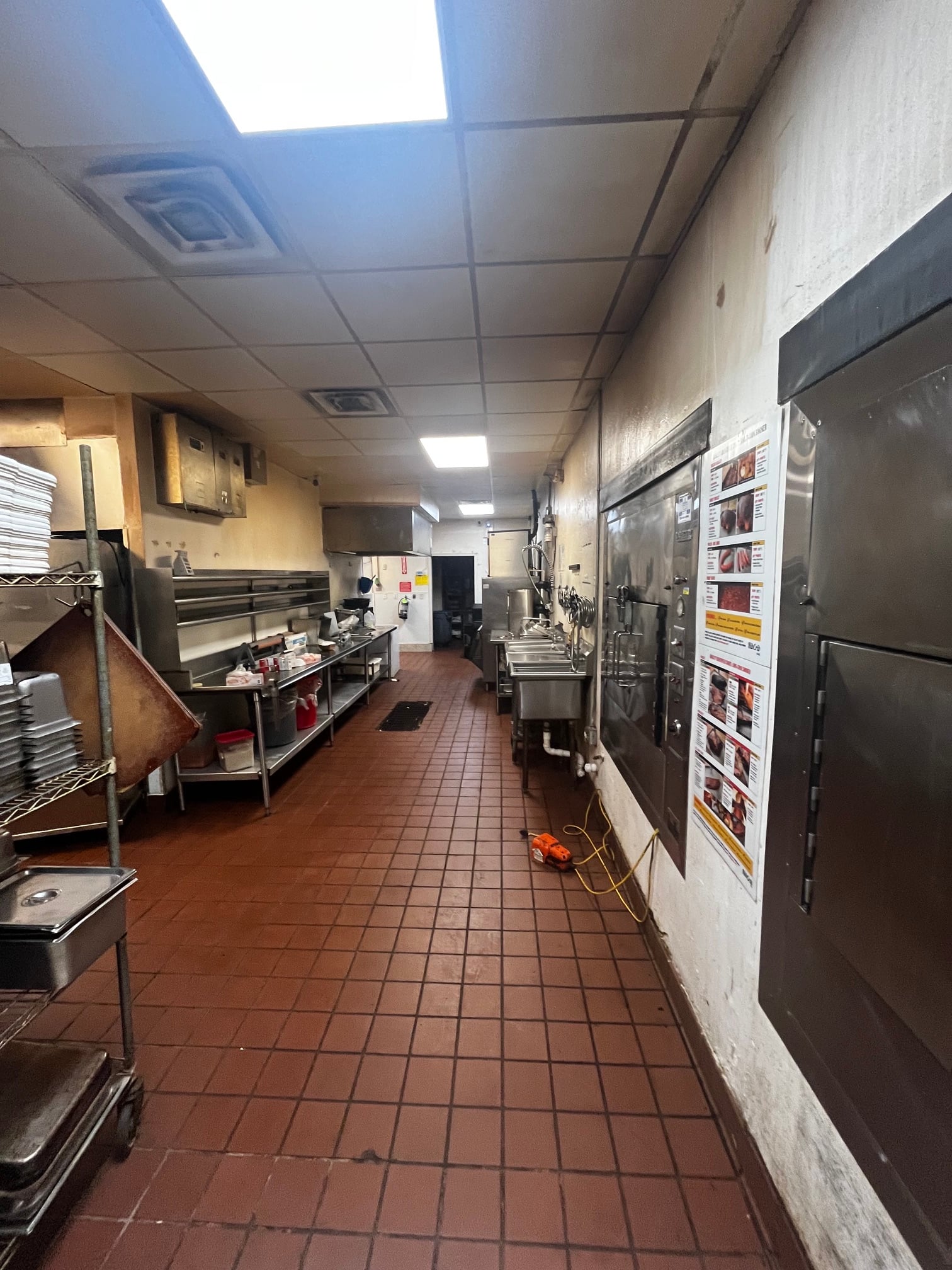Full Restaurant for Sale in Ocean Springs, MS, $1.6M - Thumbnail 4