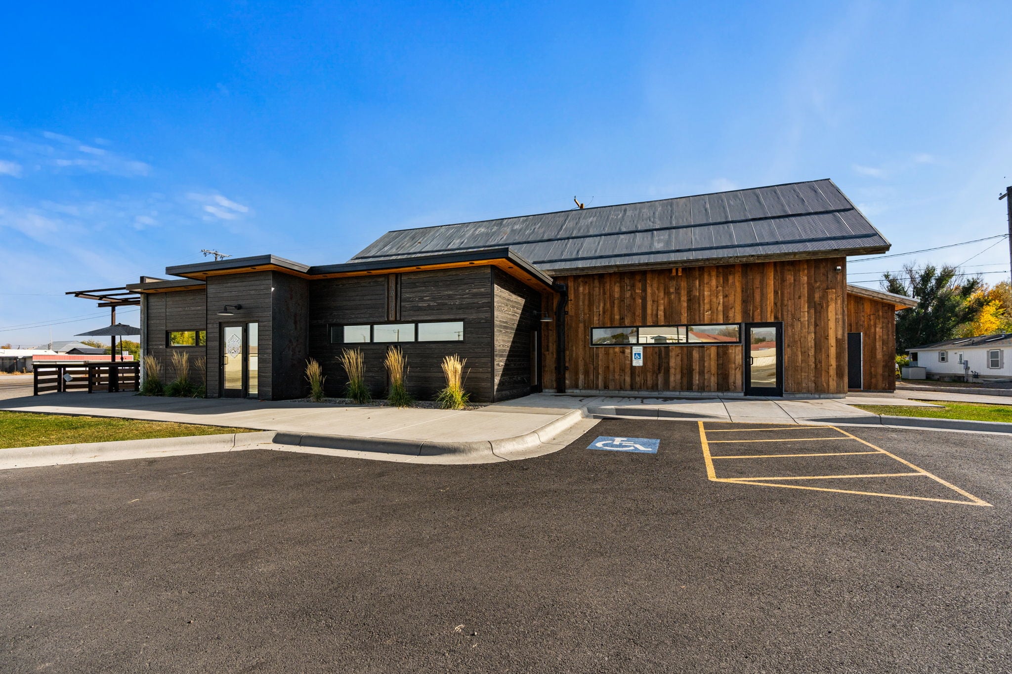 Bar Lounge for Sale in Three Forks, MT – $1.1M