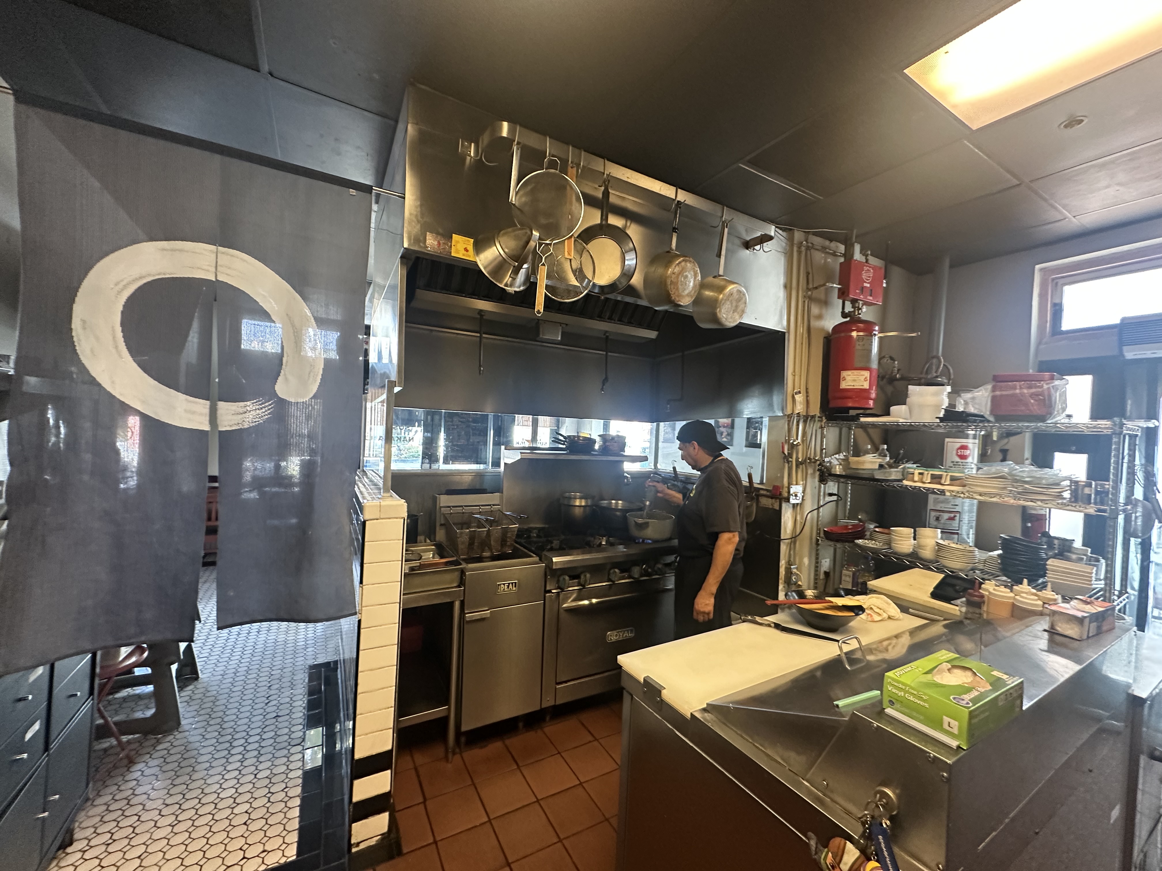Full Restaurant for Sale in Monrovia CA