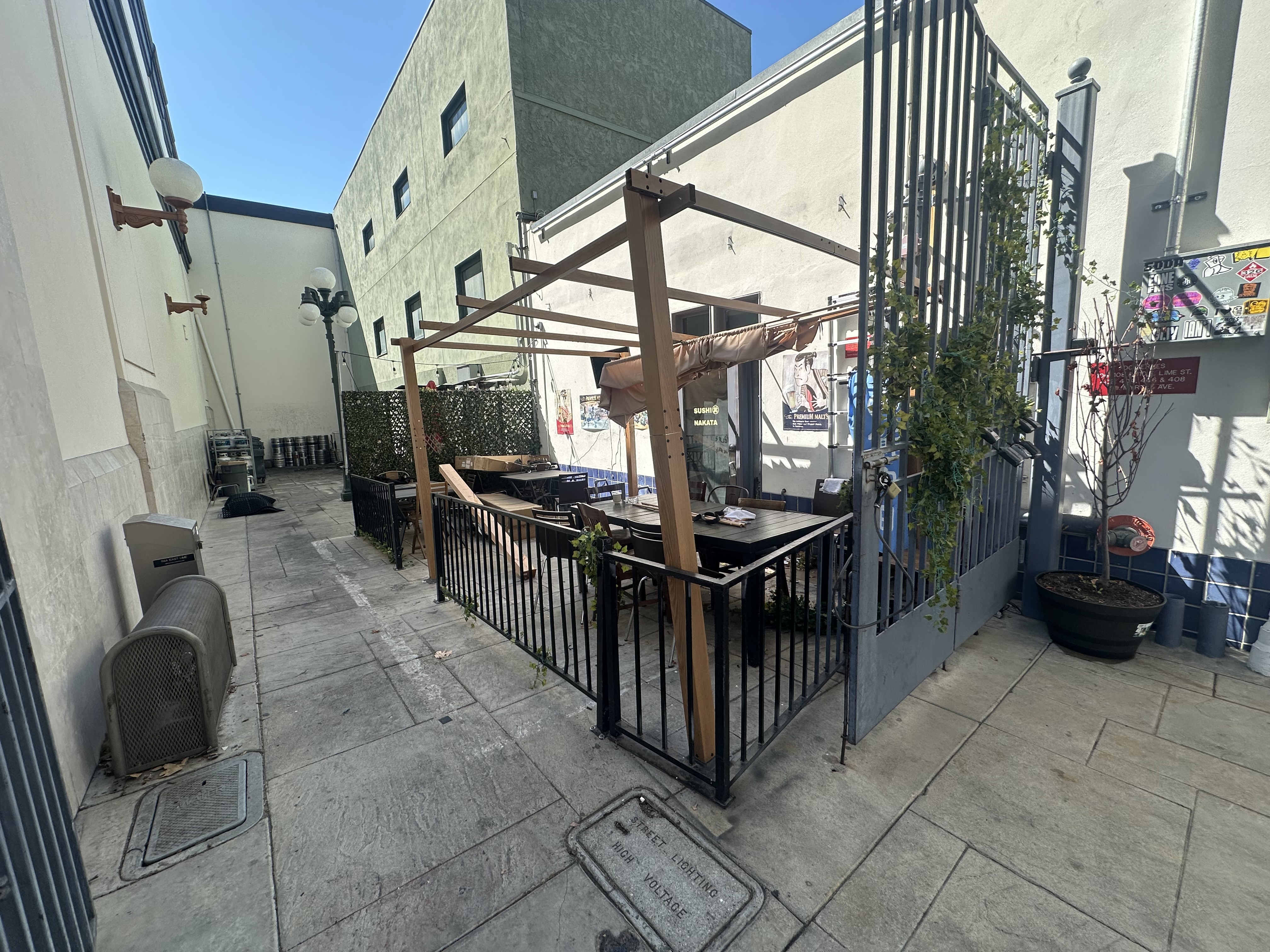 Full Restaurant for Sale in Monrovia CA