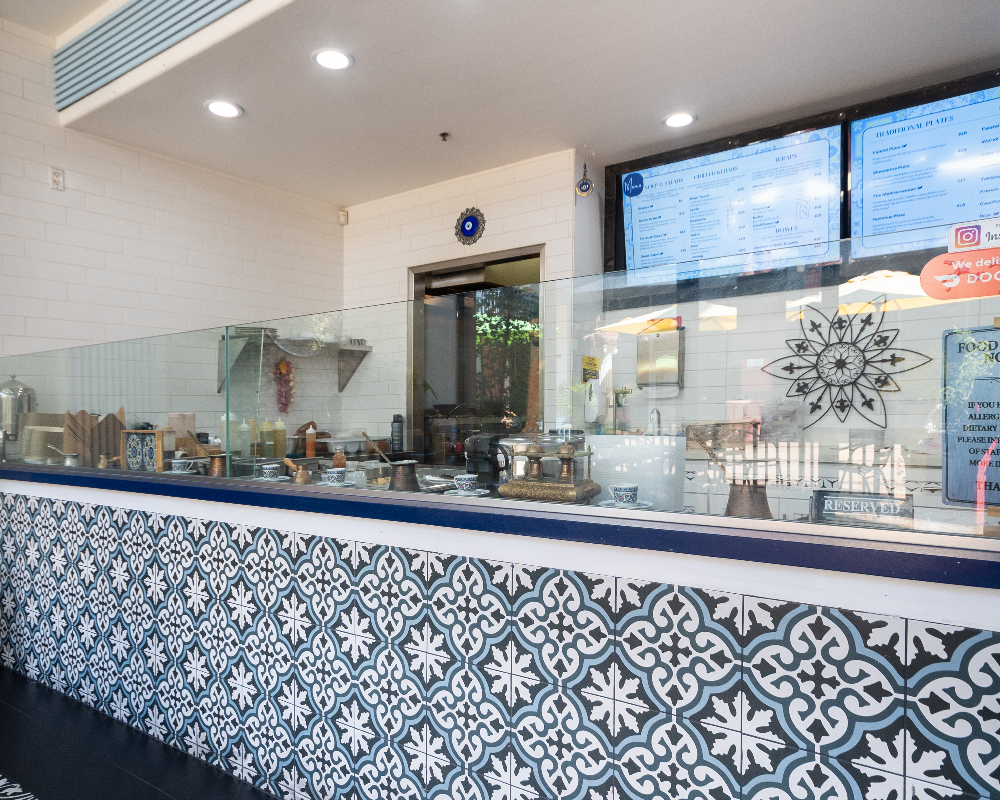 Full Restaurant for Sale in Long Beach CA