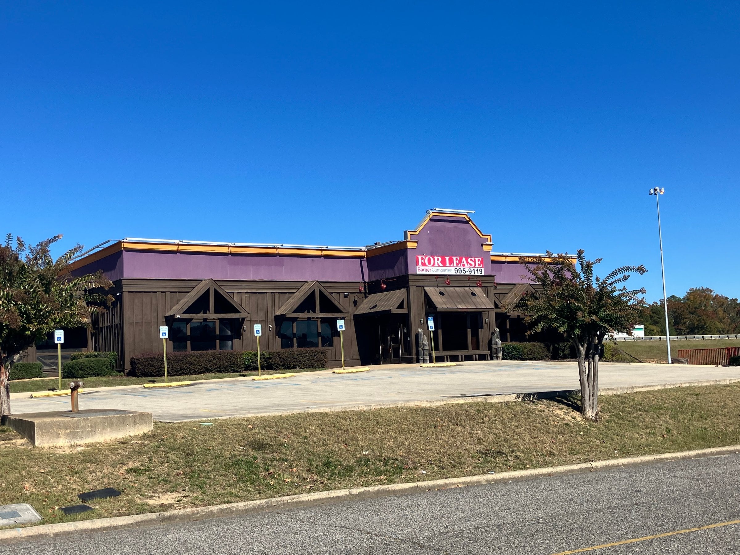 Full Restaurant for Lease in Birmingham, AL
