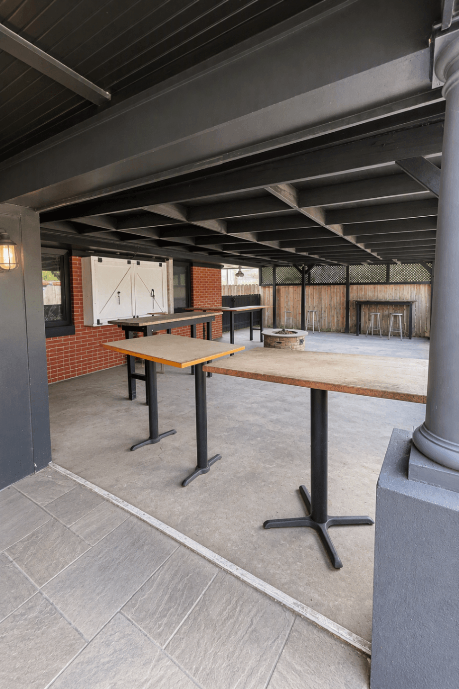 Full Restaurant for Lease in Charleston, SC, 2,245 SF - Thumbnail 1