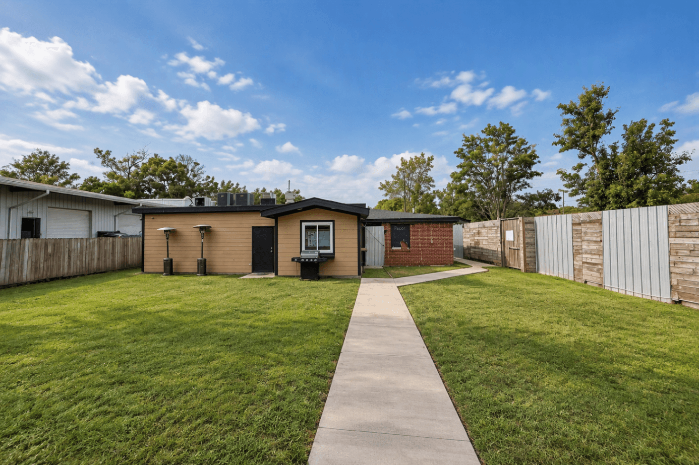 Full Restaurant for Lease in Charleston, SC, 2,245 SF - Thumbnail 3