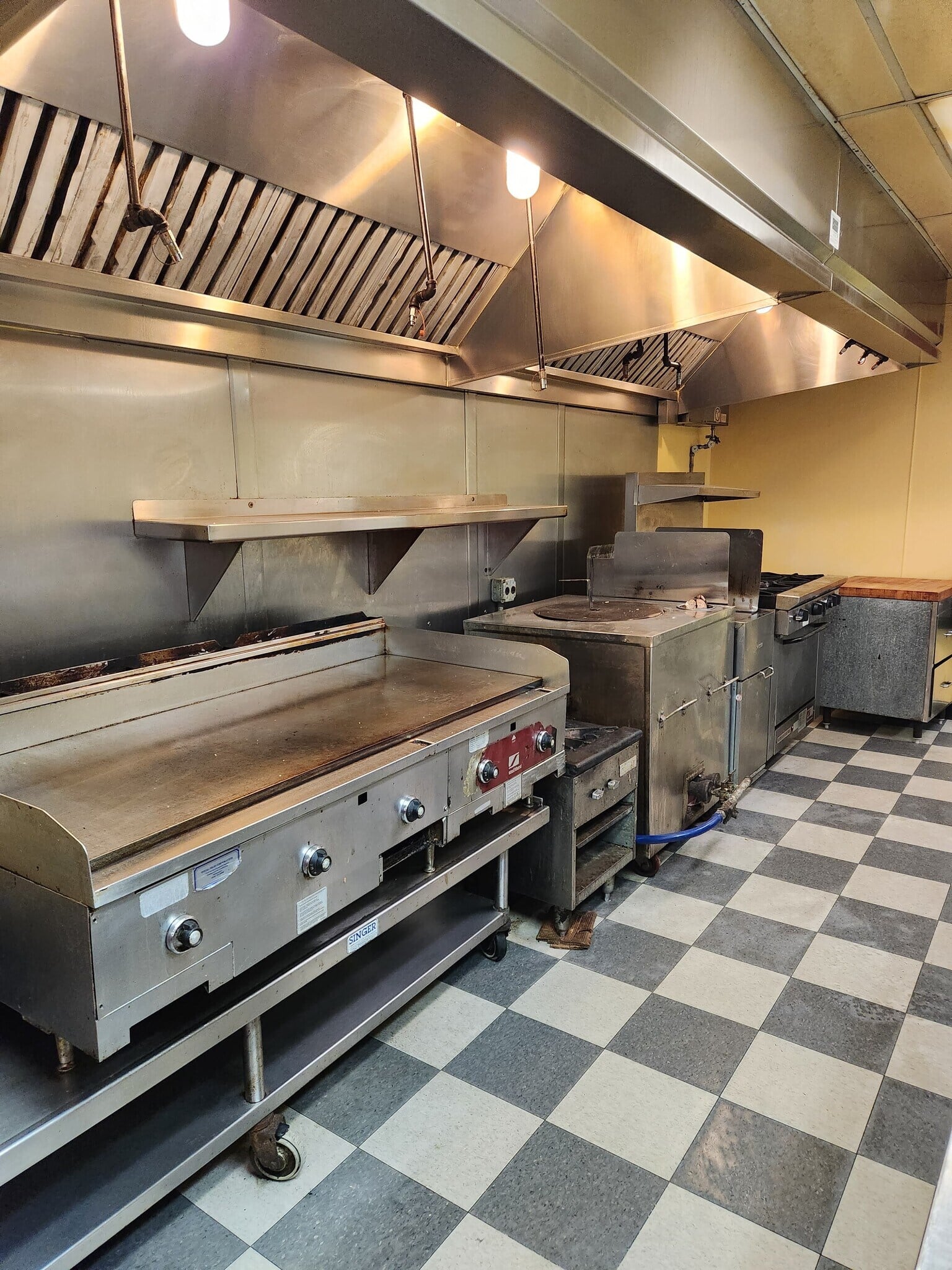 Full Restaurant for Lease in Trooper, PA – 3,000 SF - Thumbnail 4
