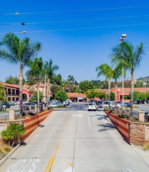 Multi-Use Fast Casual Restaurant for Lease in West Covina, CA, 1,400 SF