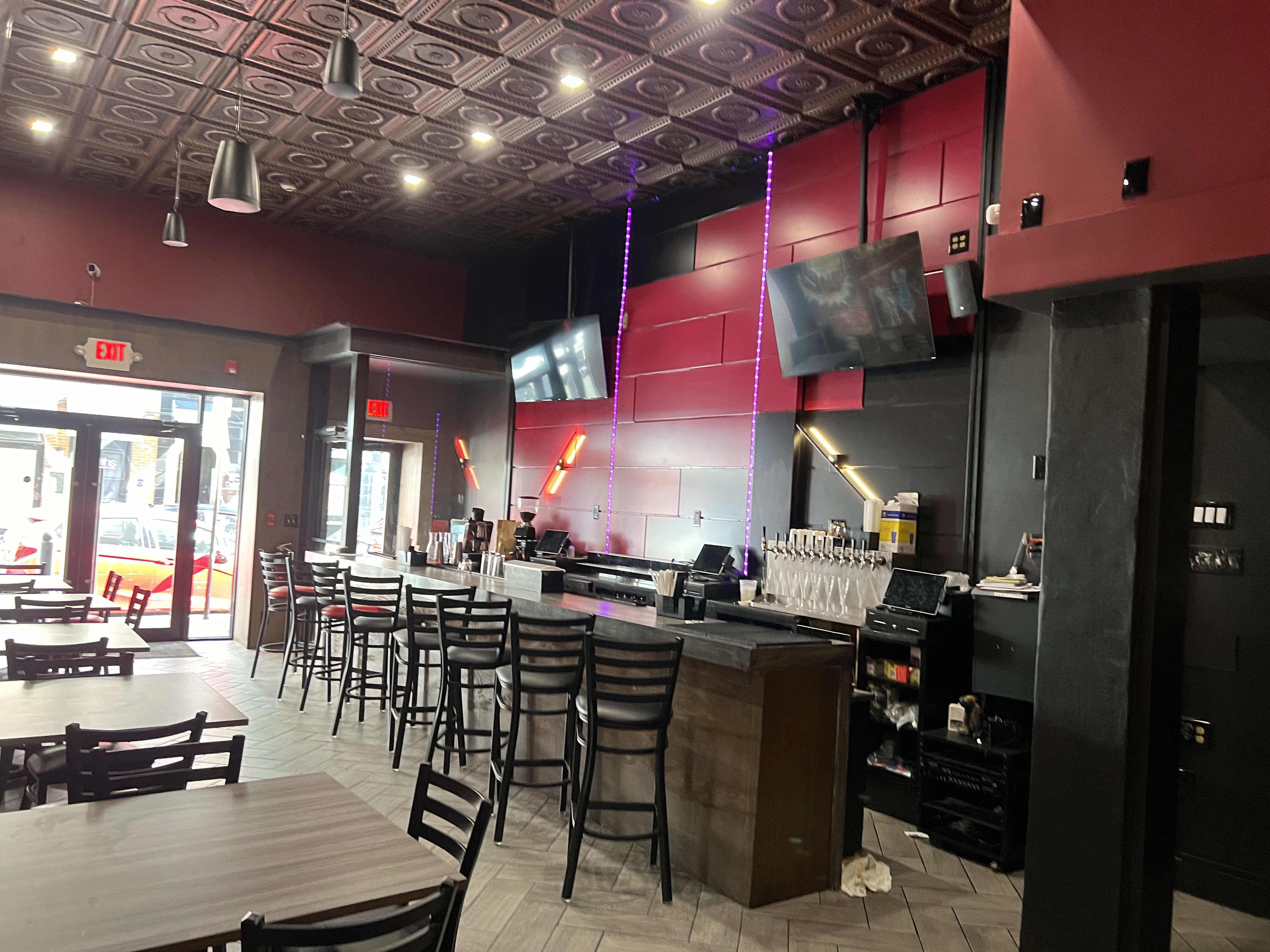 Full Restaurant for Lease in Philadelphia PA