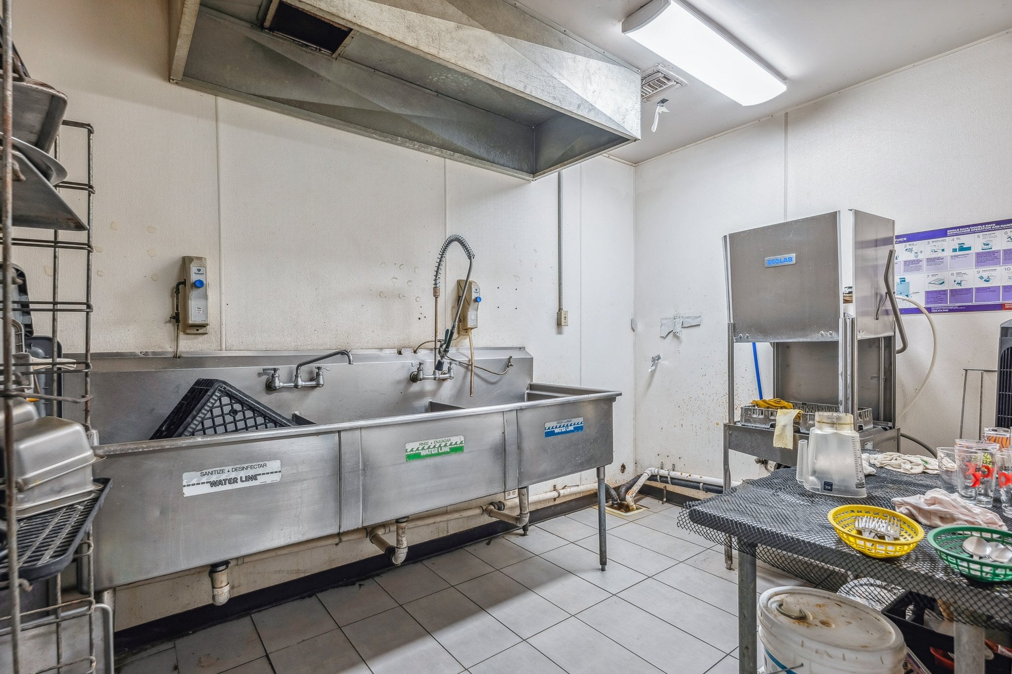Full Restaurant for Sale in Bullhead City, AZ, 4,744 SF - Thumbnail 5