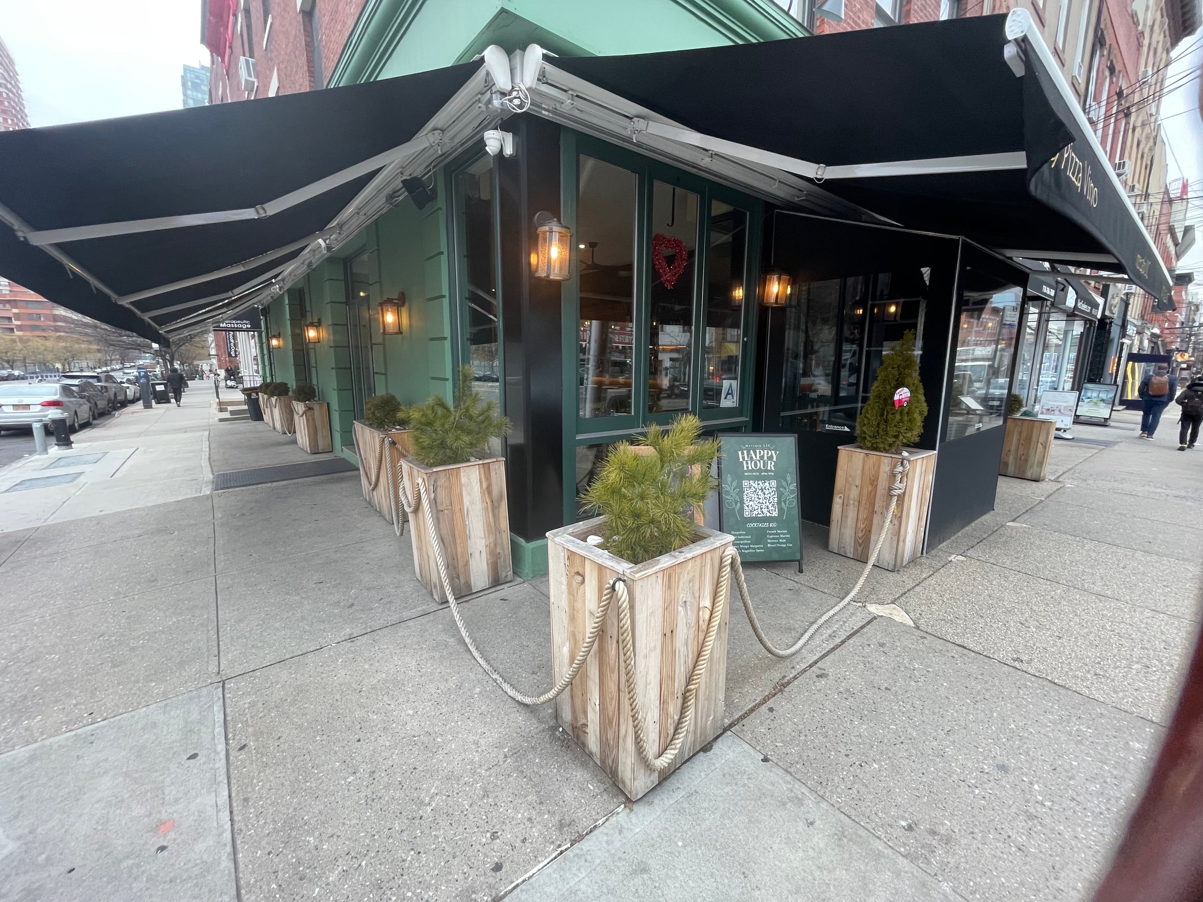 Turnkey Corner Restaurant & Wine Bar - Image 1