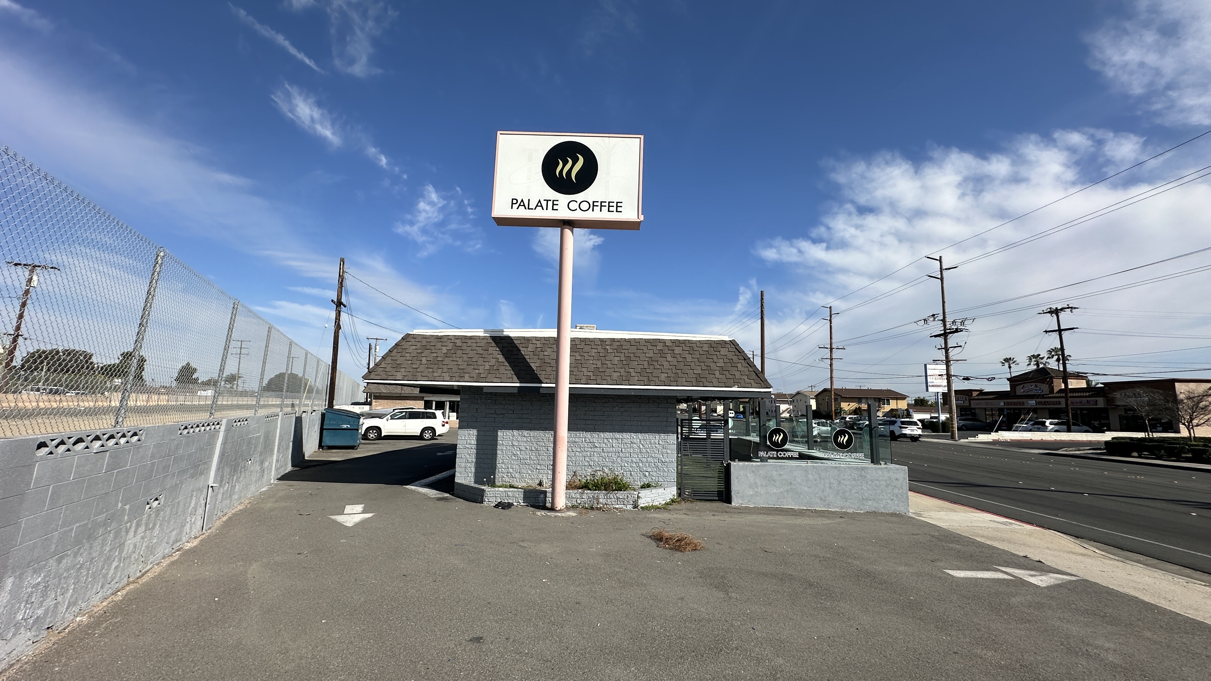 Multi-Use Drive Thru for Lease in Westminster CA - Thumbnail 1