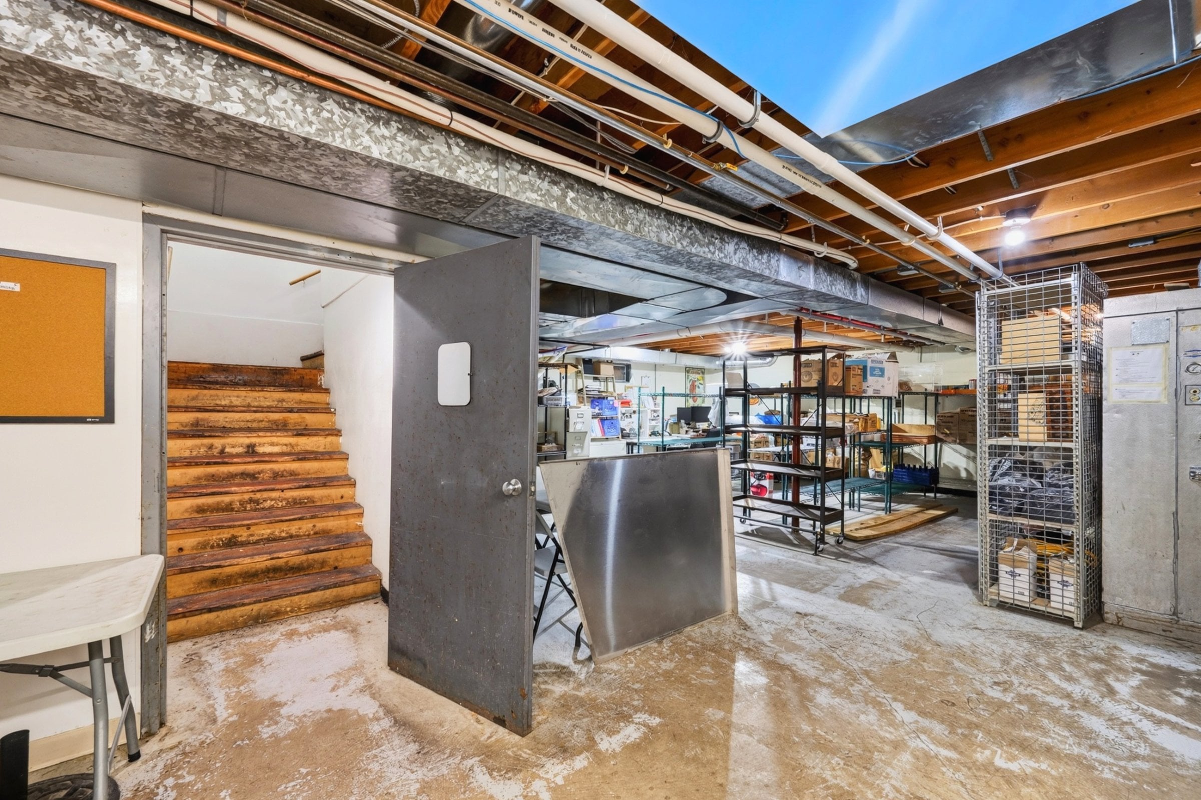 Full Restaurant for Sale in Windsor, WI, $599K - Thumbnail 3