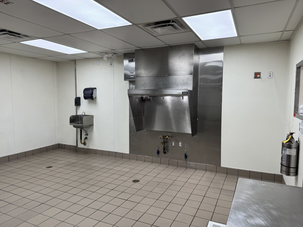 Fast Casual for Lease in Lomita CA - Thumbnail 8