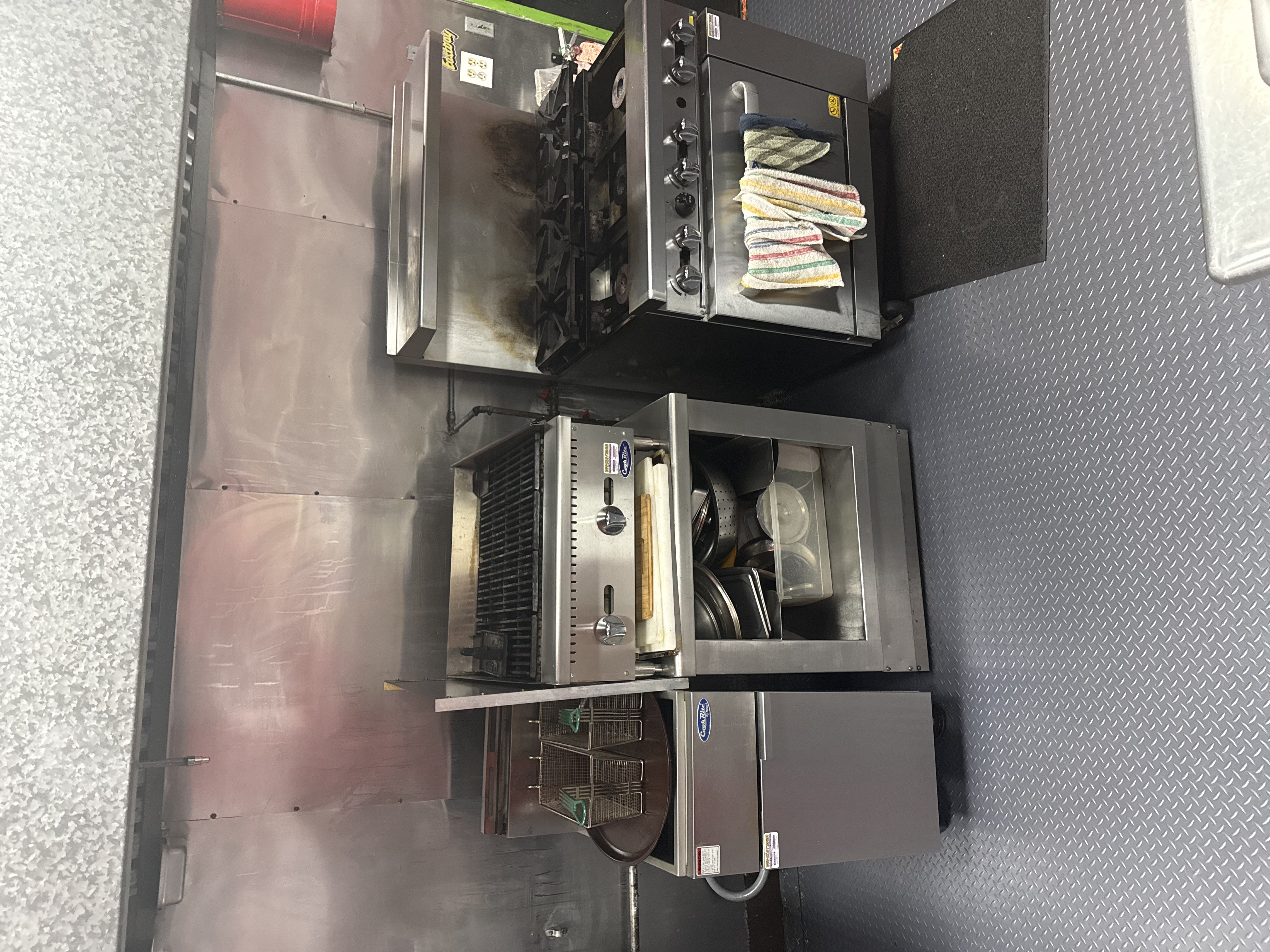 Multi-Use Full Restaurant for Lease in Webster MA - Thumbnail 9