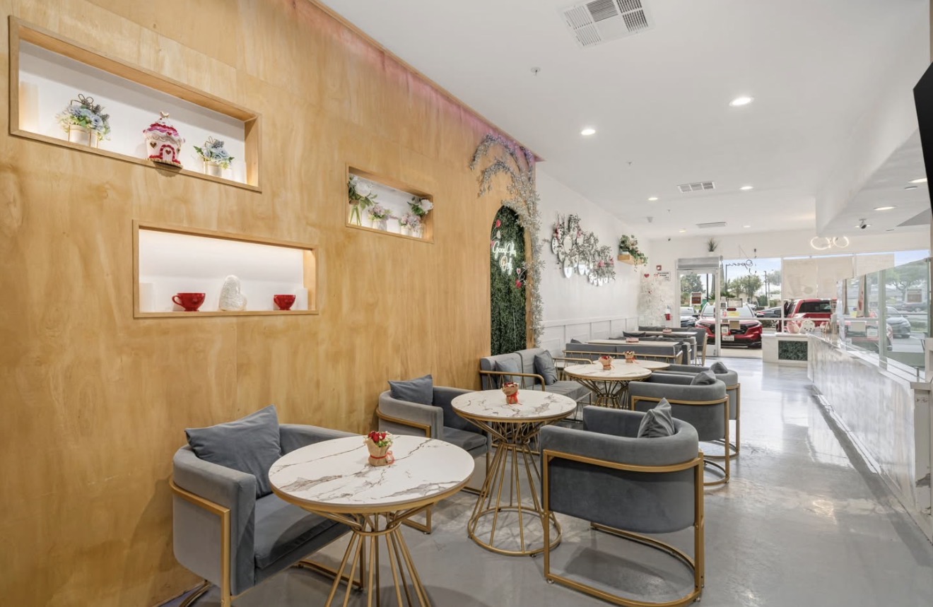 Non Hooded for Sale in Fullerton CA - Thumbnail 6