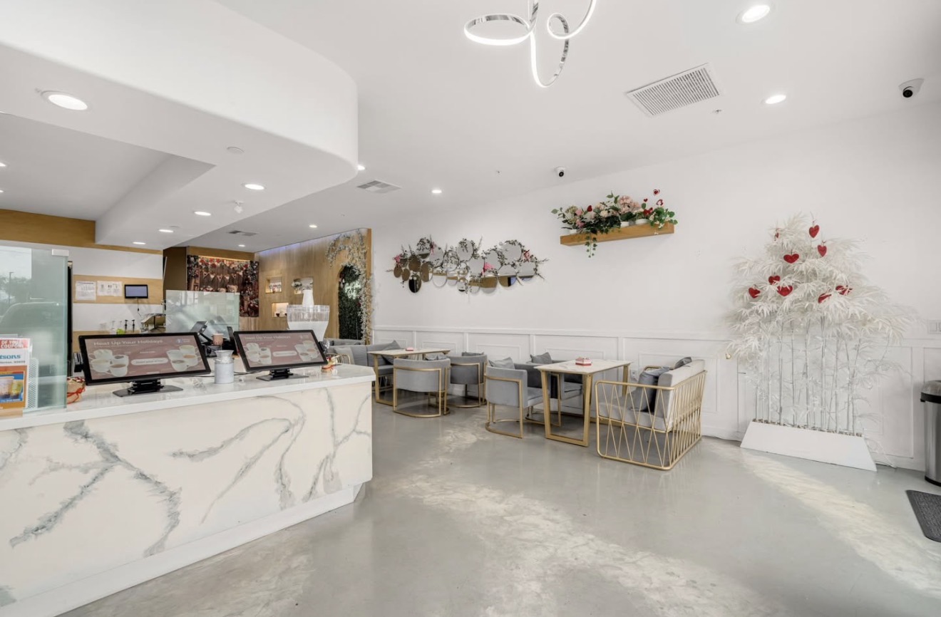 Non Hooded for Sale in Fullerton CA - Thumbnail 8