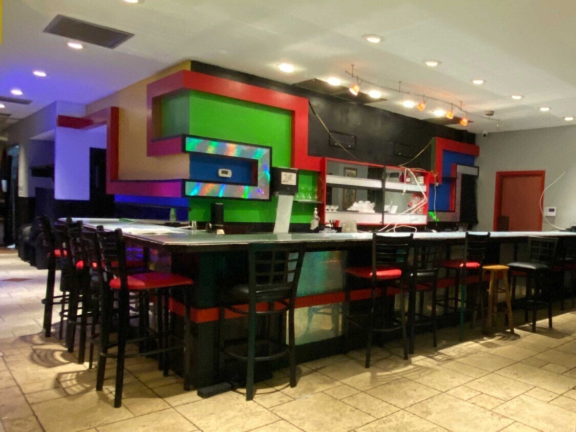 Full Restaurant for Lease in Jacksonville, FL, 5,652 SF - Thumbnail 5