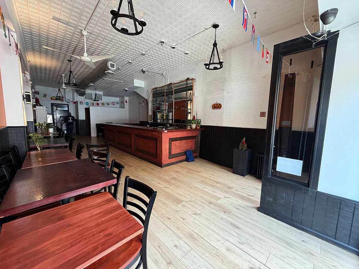 Full Restaurant for Lease in Bedford-Stuyvesant, Brooklyn, NY – 1,500 SF