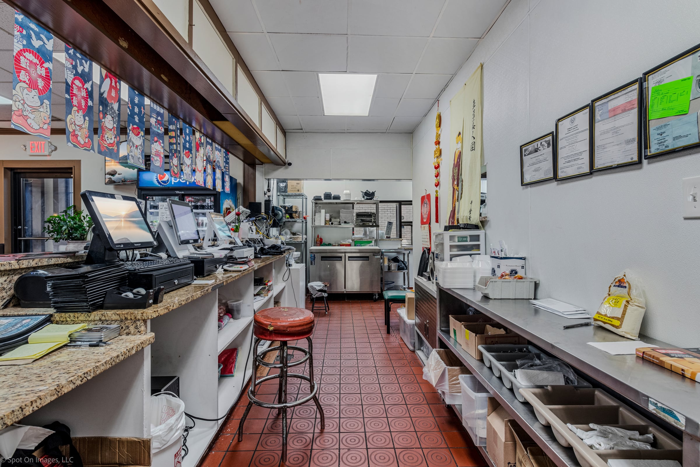 2nd Gen Restaurant w/High Visibility - Thumbnail 3