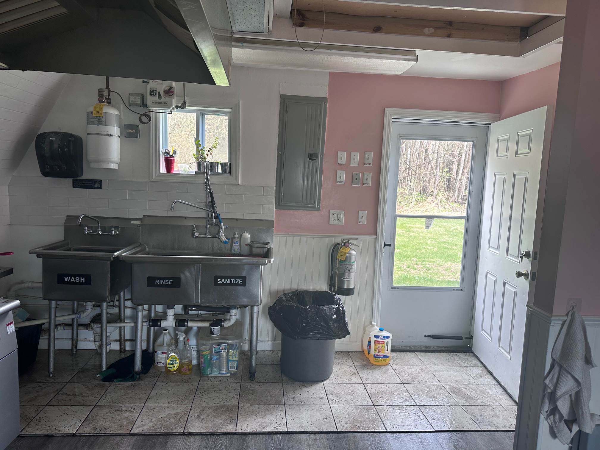 Ice Cream and sandwiches  - Thumbnail 12