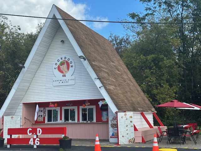 Ice Cream and sandwiches  - Thumbnail 2