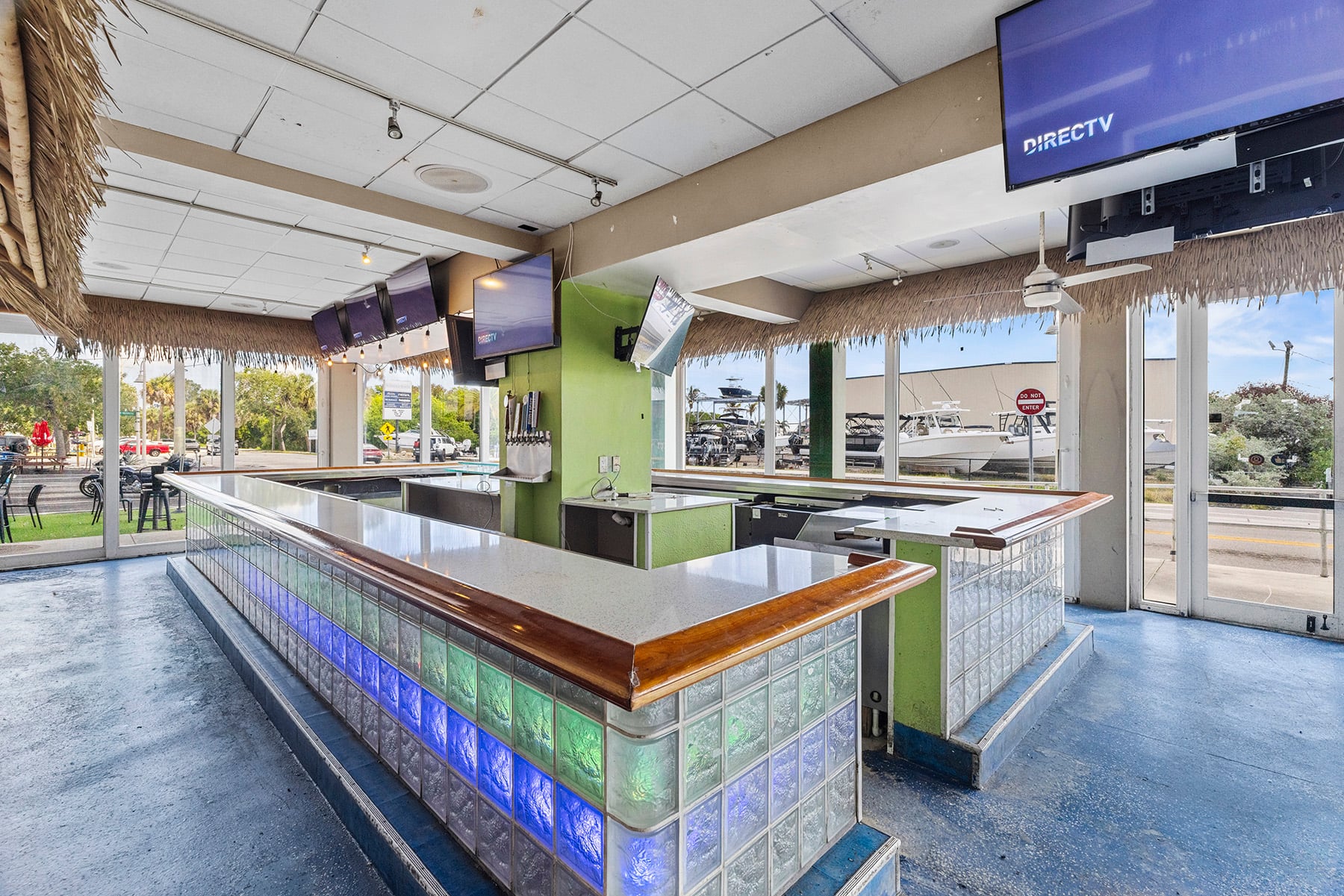 Waterfront Restaurant Opportunity - Thumbnail 5