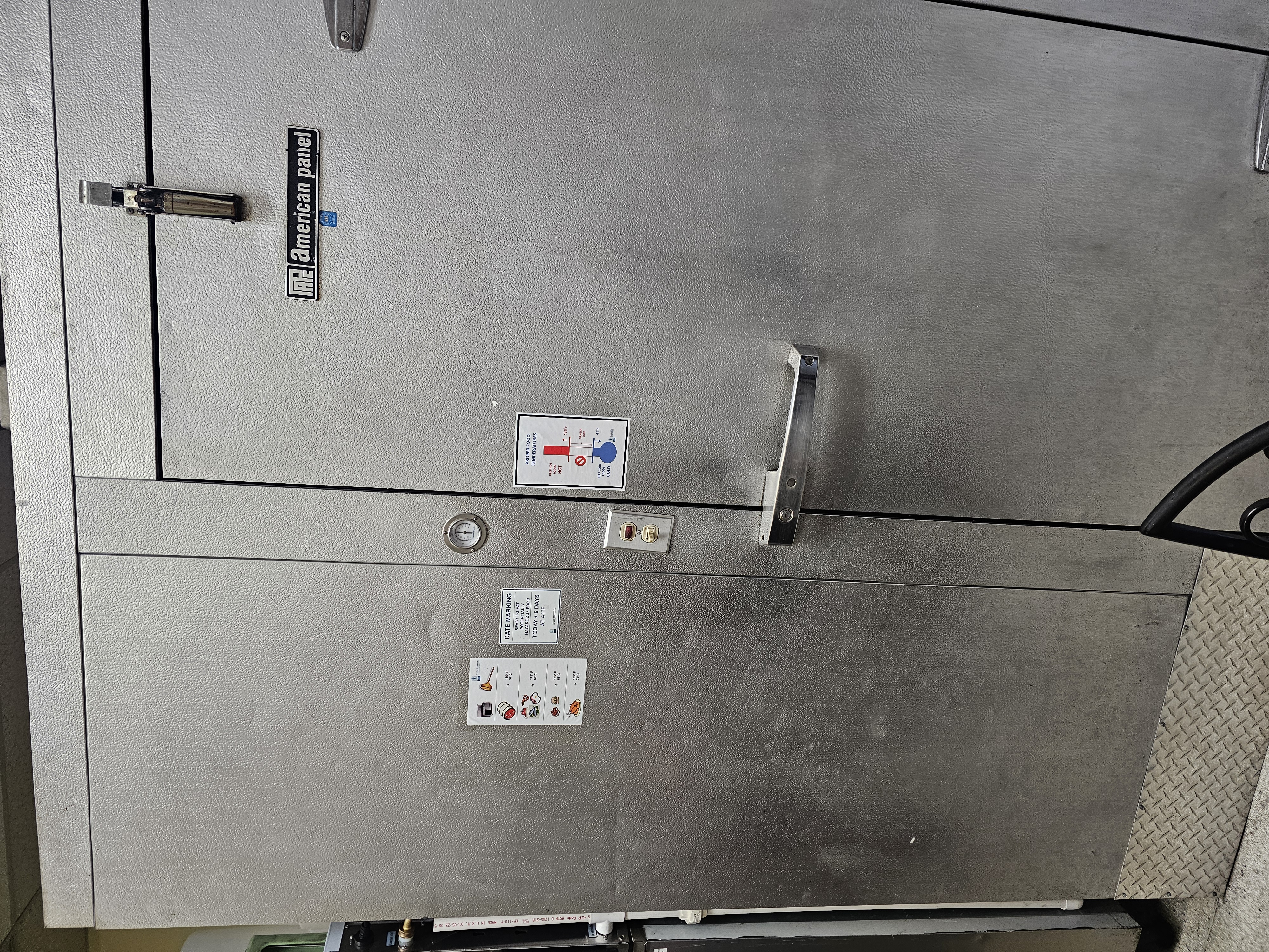 Multi-Use Full Restaurant for Sale in Springfield OR - Thumbnail 2