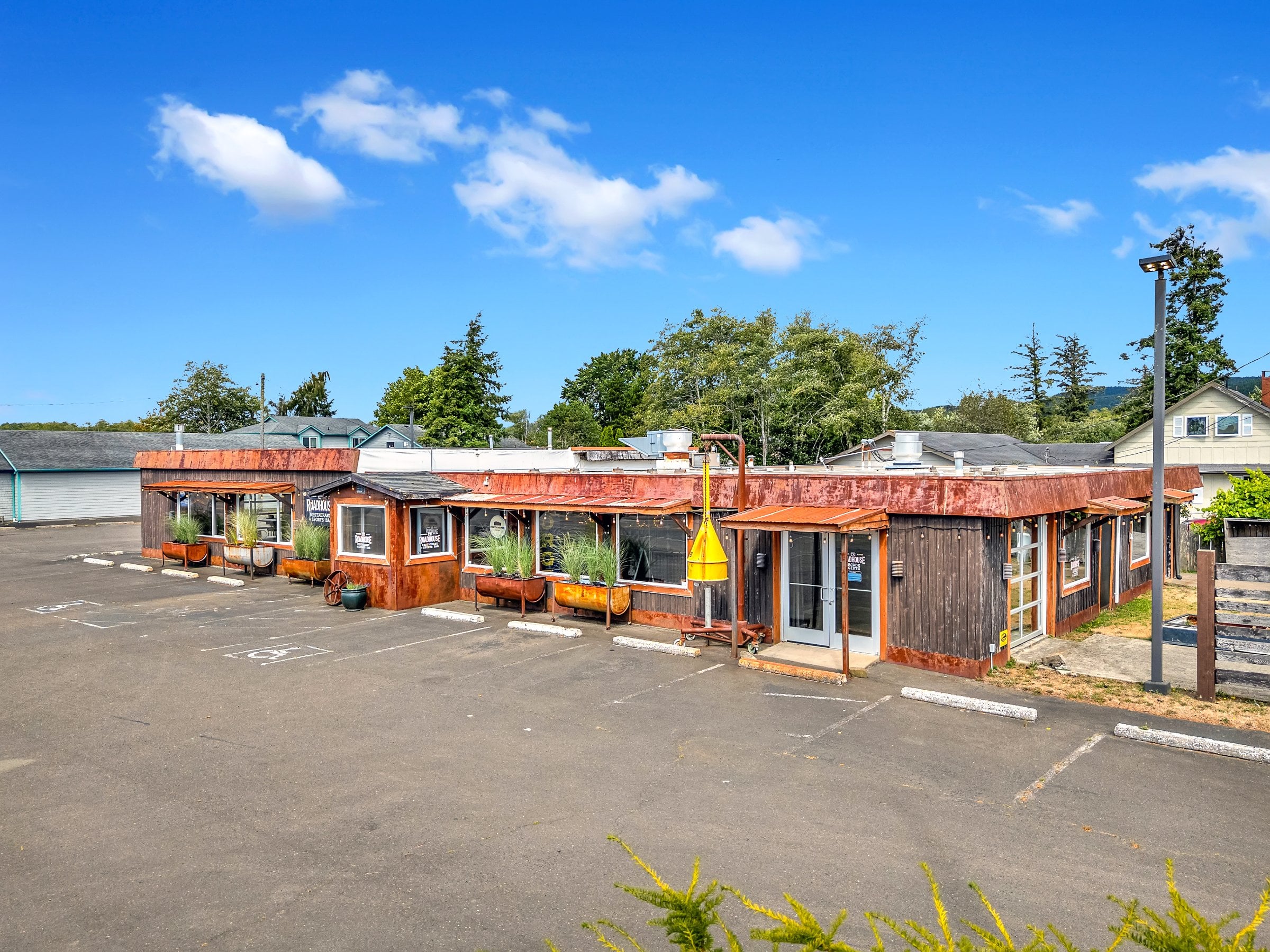 Full Restaurant for Sale in Chinook, WA, $799K