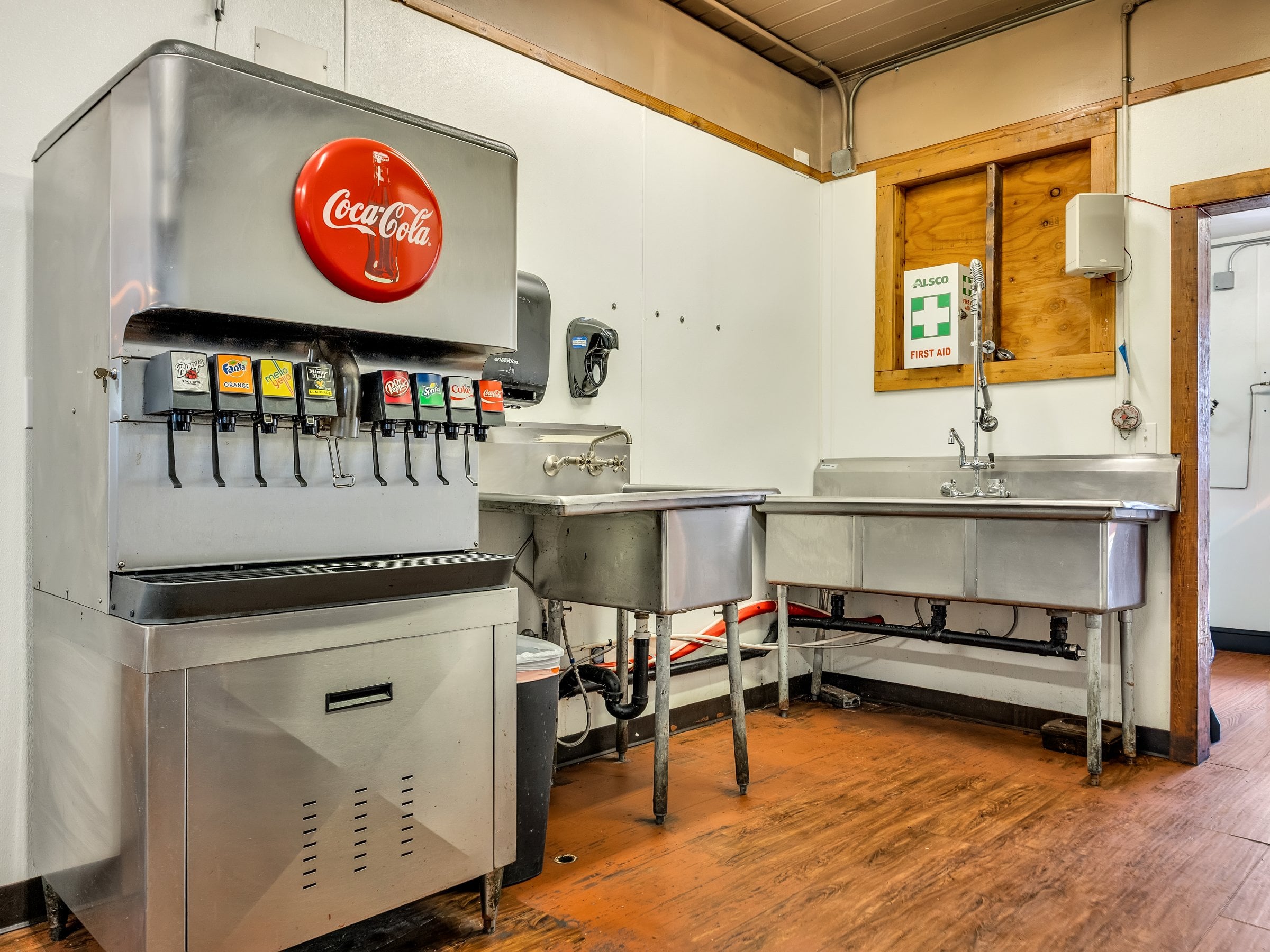 Full Restaurant for Sale in Chinook, WA, $799K - Thumbnail 3
