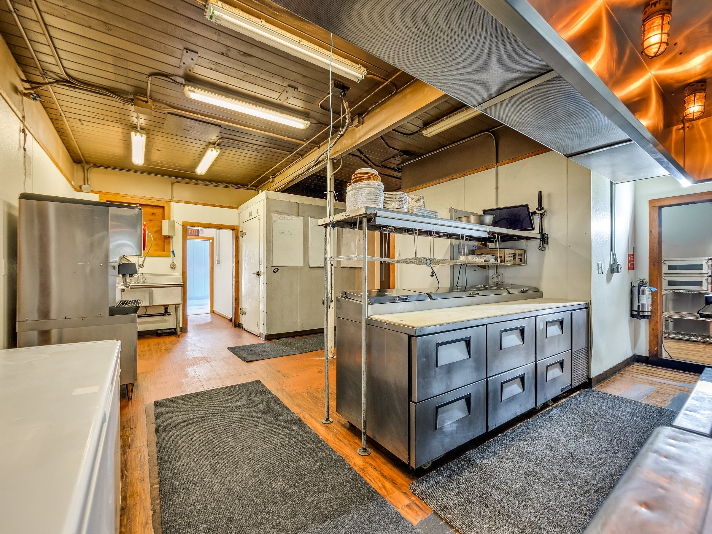 Full Restaurant for Sale in Chinook, WA, $799K - Thumbnail 4