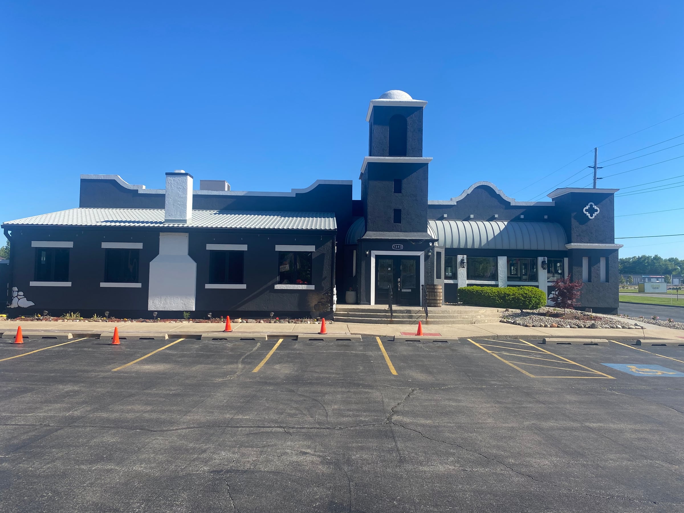 Full Restaurant for Lease in Schererville, IN – 5,000 SF