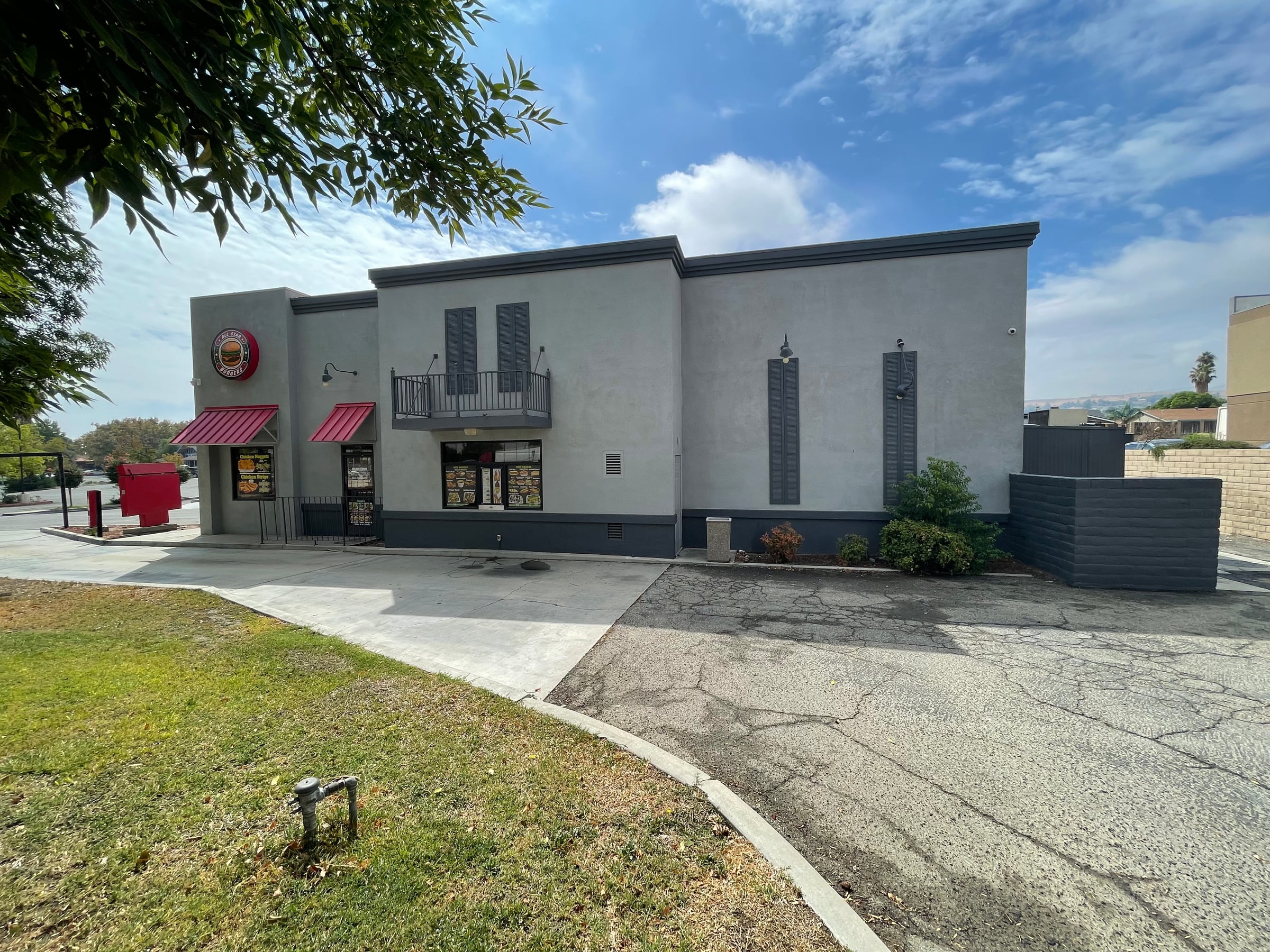 Rare Drive-Thru Opportunity in Taft, CA - Thumbnail 1