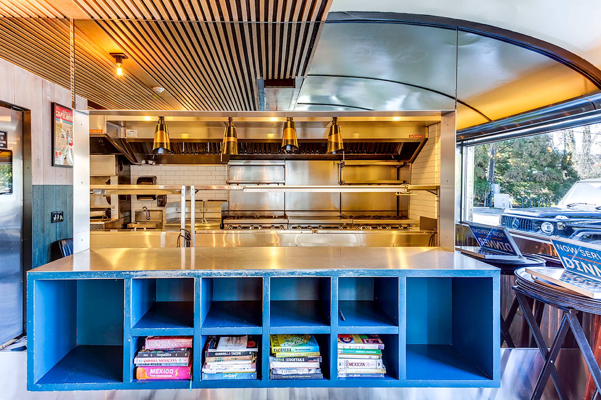 Full Restaurant for Sale in Amagansett, NY – 2,830 SF