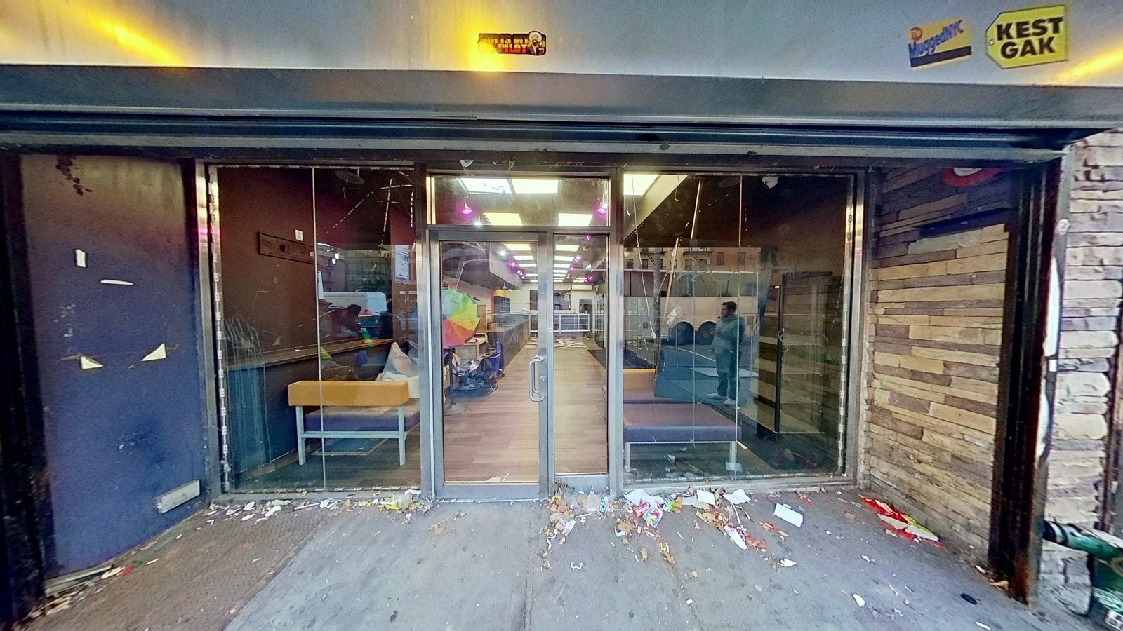 Full Restaurant for Lease in New York, NY, 2,000 SF