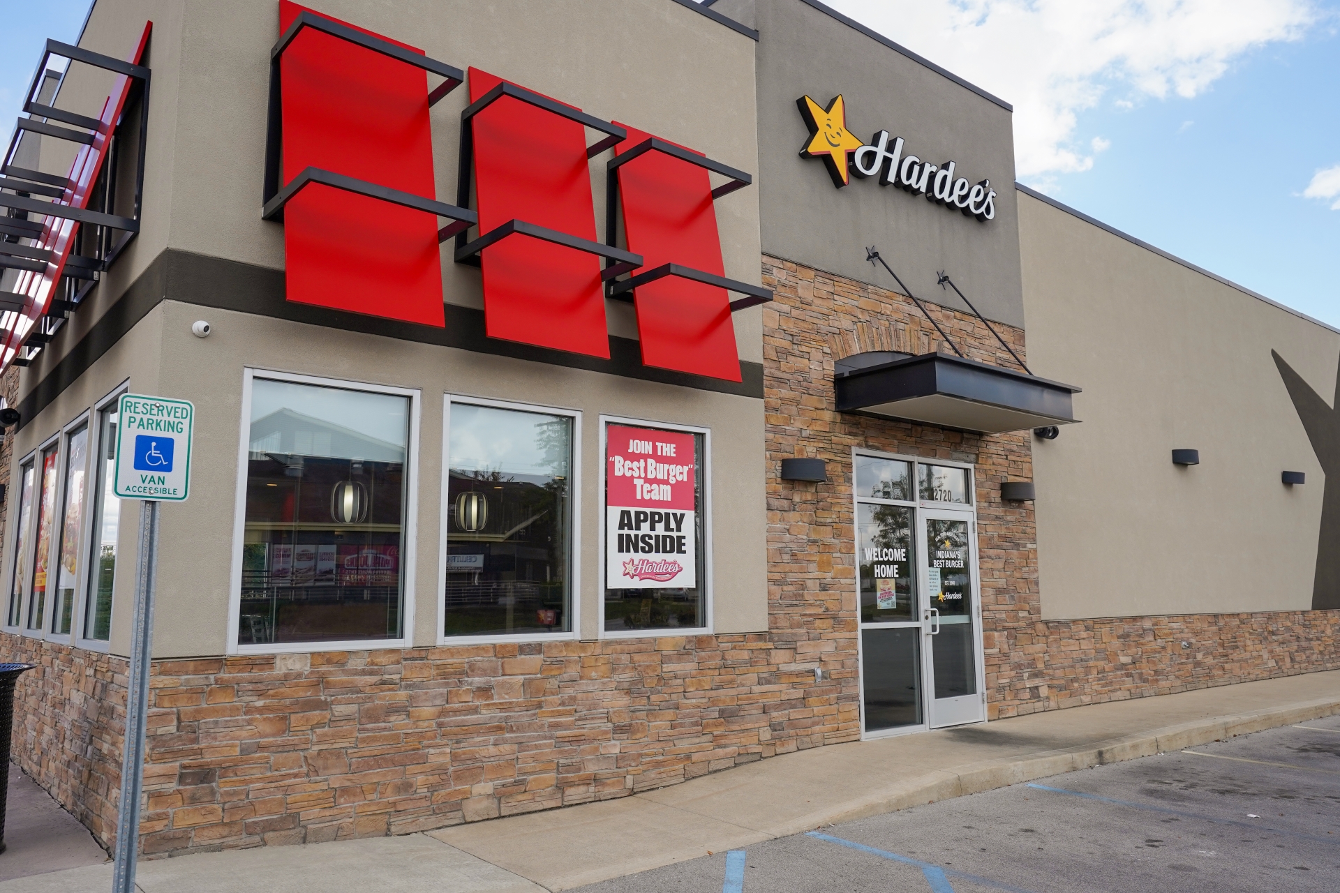 Multi-Use Drive Thru for Lease in Fort Wayne IN - Thumbnail 1