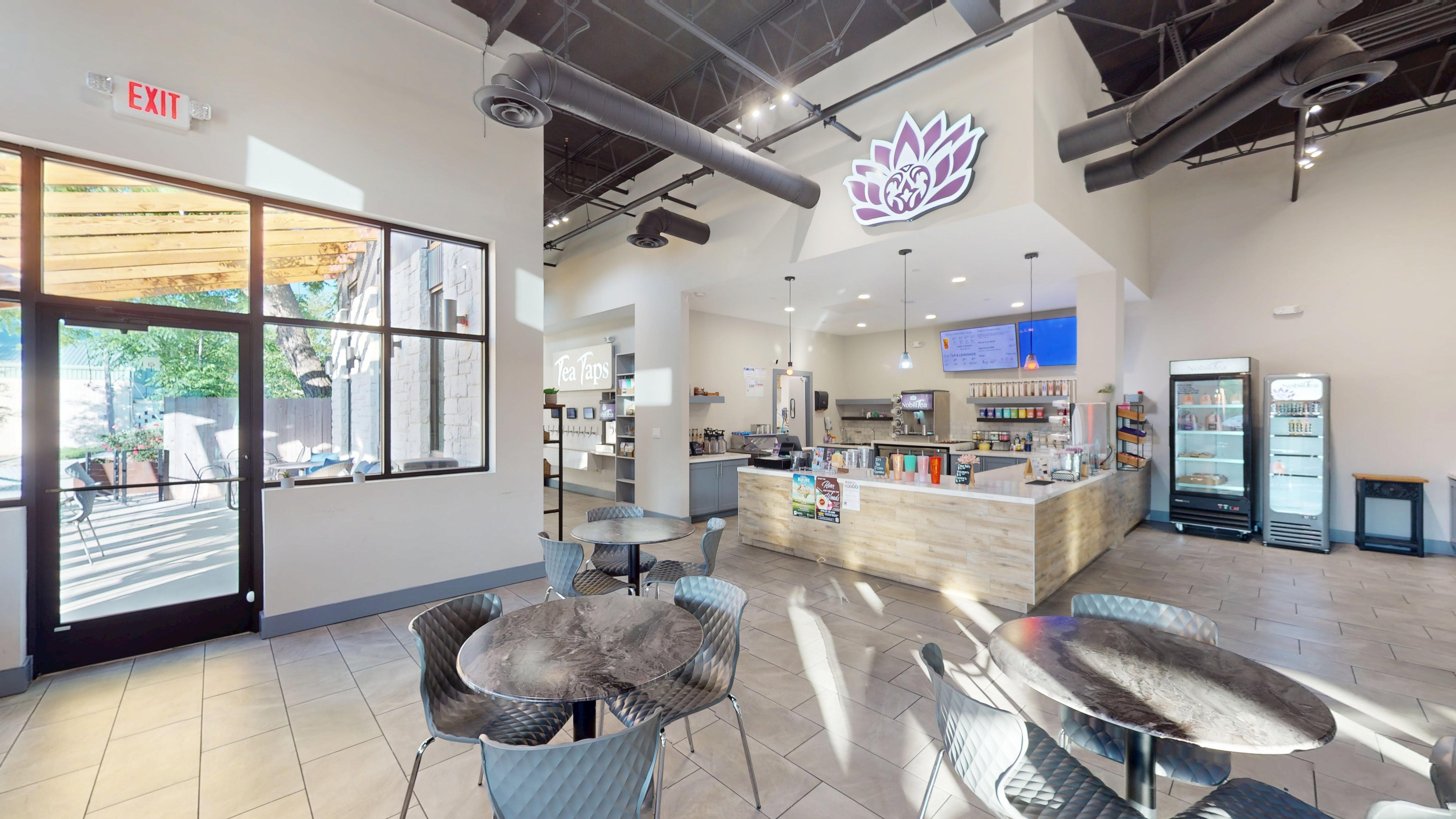 Full Restaurant for Lease in Fredericksburg TX - Thumbnail 1