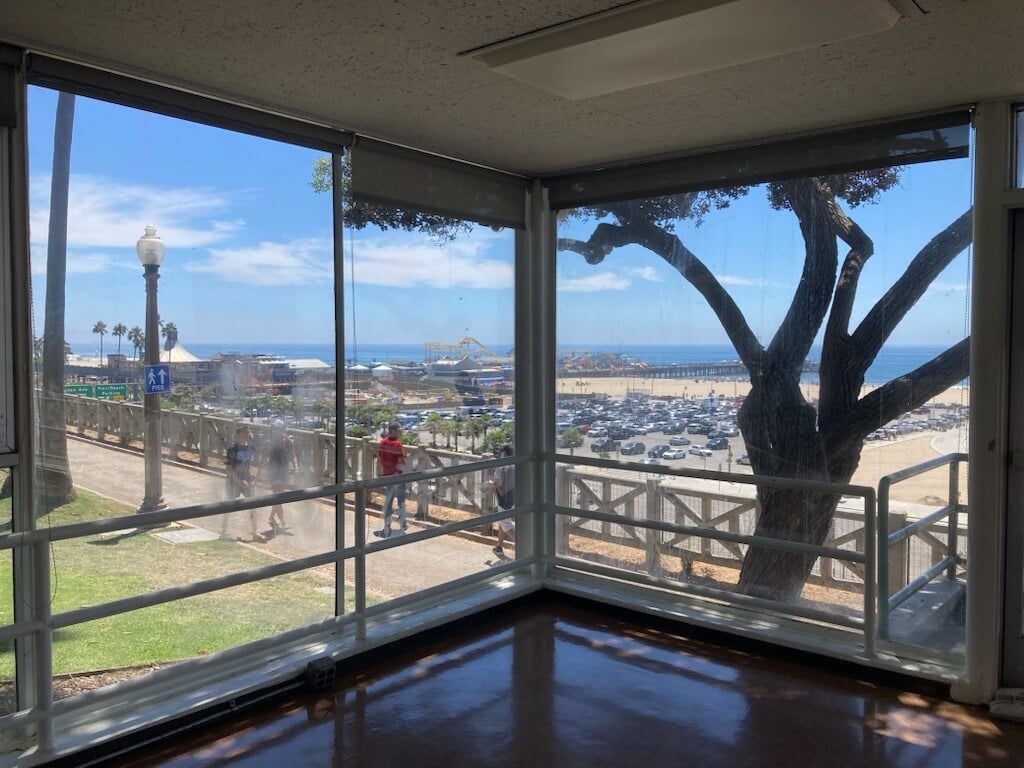 Full Restaurant for Lease in Santa Monica, CA, 2,000 SF - Thumbnail 5
