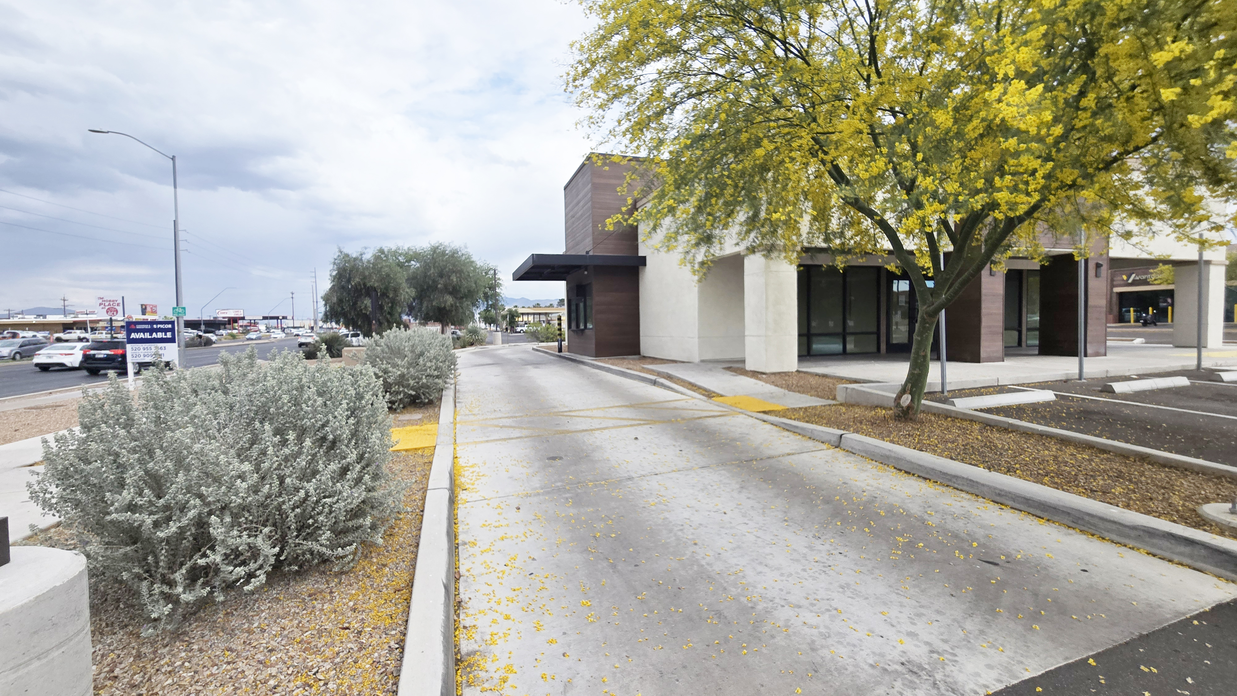Prime freestanding former Starbucks location with drive-thru available for lease at a high-visibility location. - Thumbnail 1