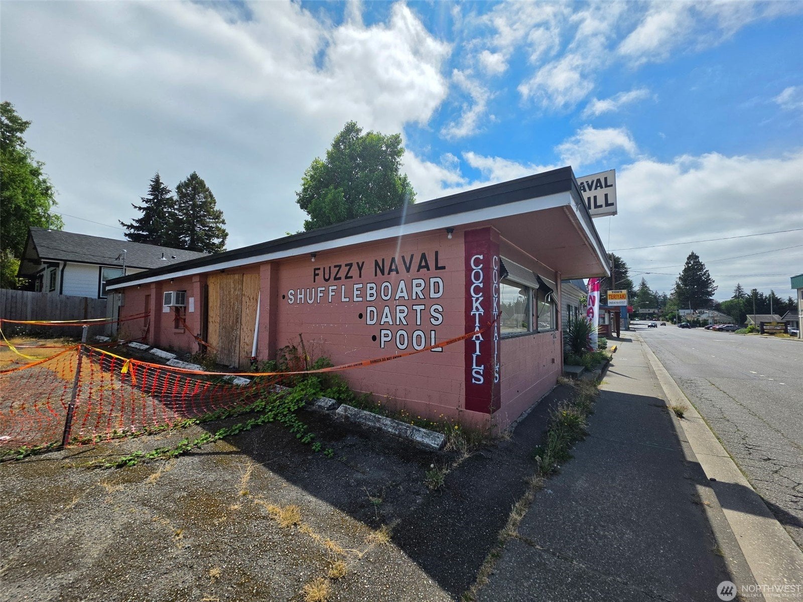 Bar & Lounge for Sale in Bremerton, WA, $325K - Image 2