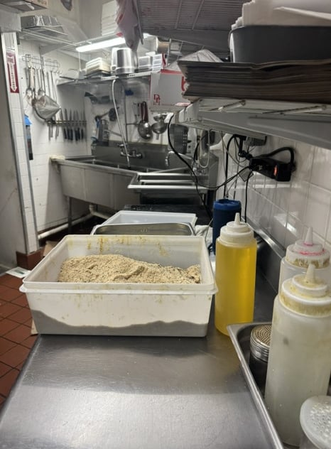 Fully fit out restaurant/deli with equipment for sale - Thumbnail 1