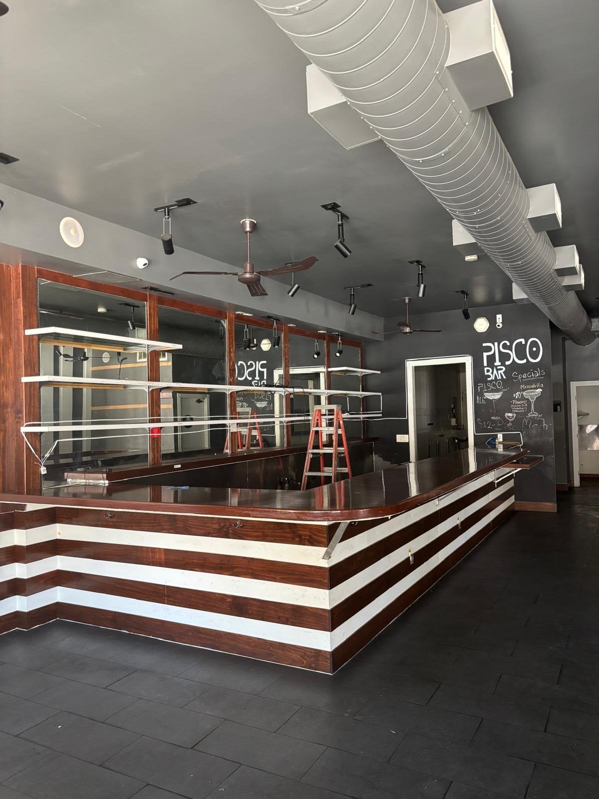 Multi-Use Full Restaurant for Lease in Saratoga, CA, 2,415 SF - Thumbnail 3