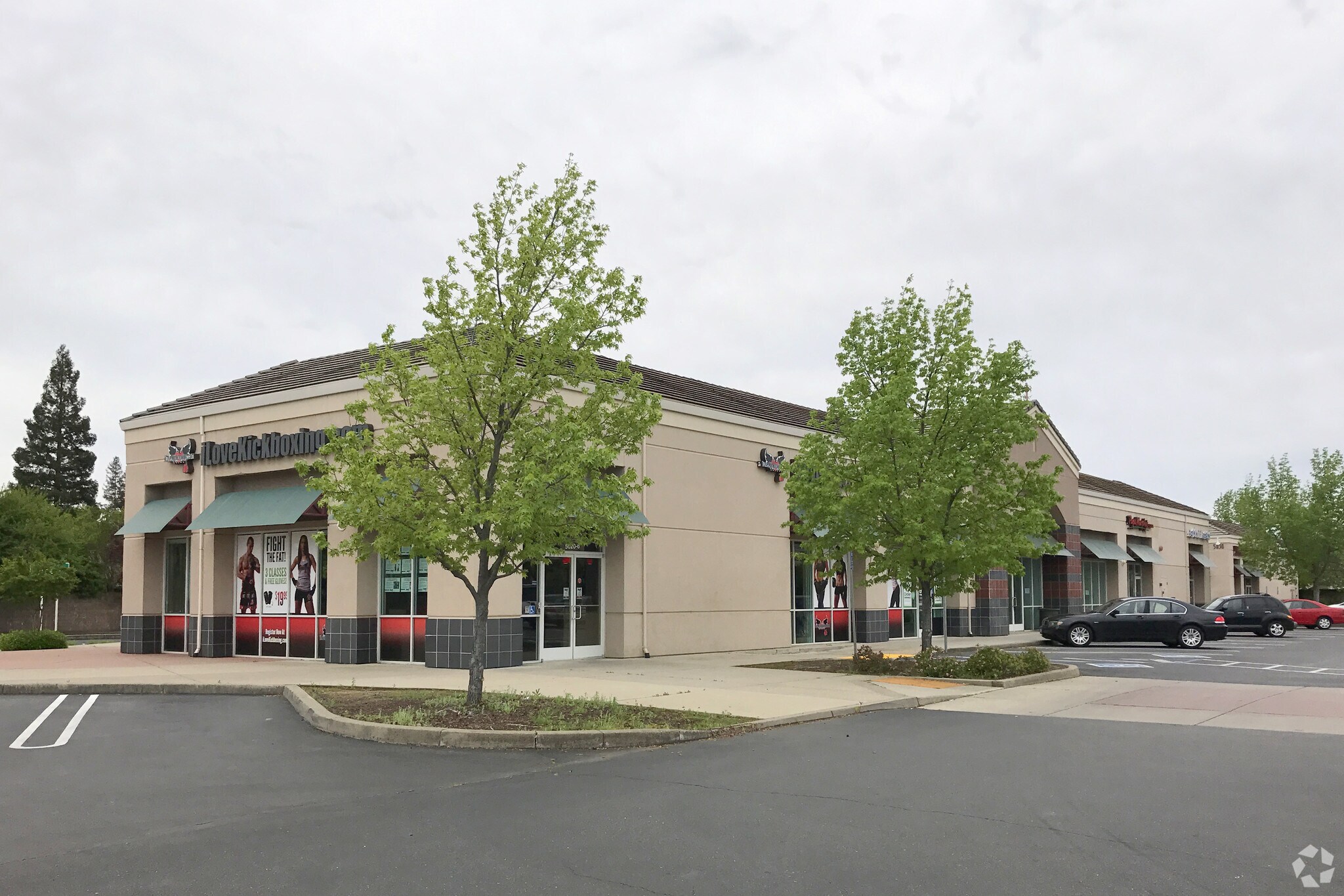 Shell Space for Lease in Roseville CA - Image 1