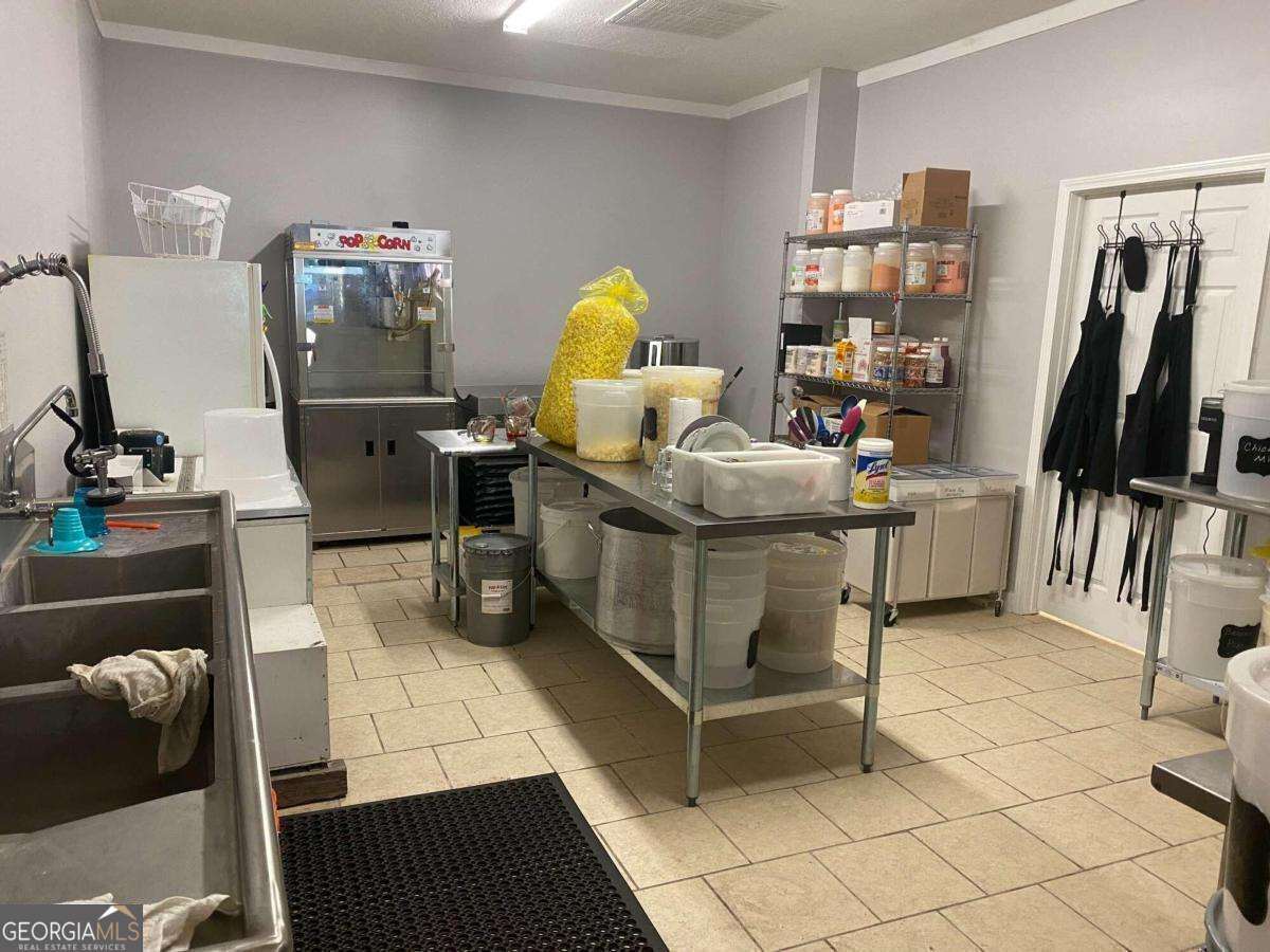 Non-Hooded Restaurant for Sale in Millen, GA, $339K - Thumbnail 3