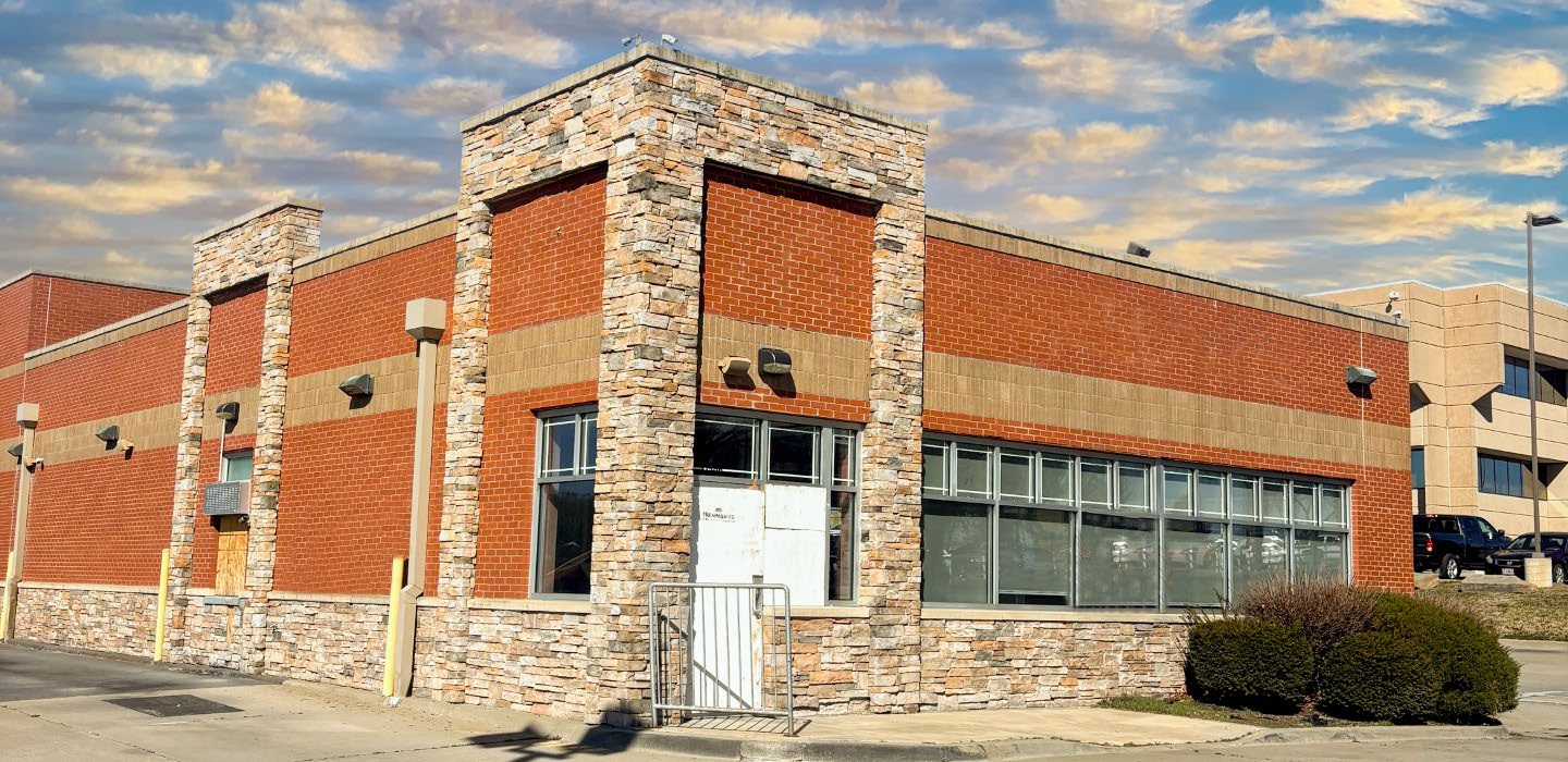 QSR BUILDING FOR SALE