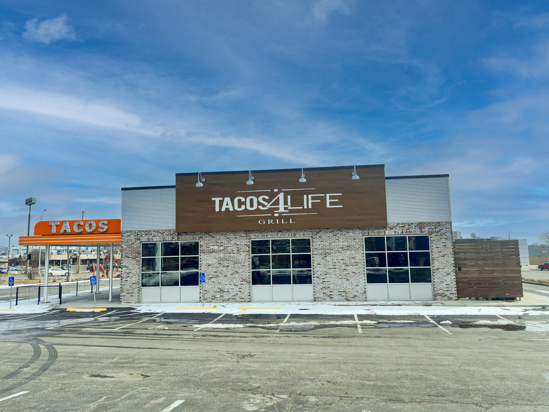 Drive-Thru For Lease or Sale - Thumbnail 2